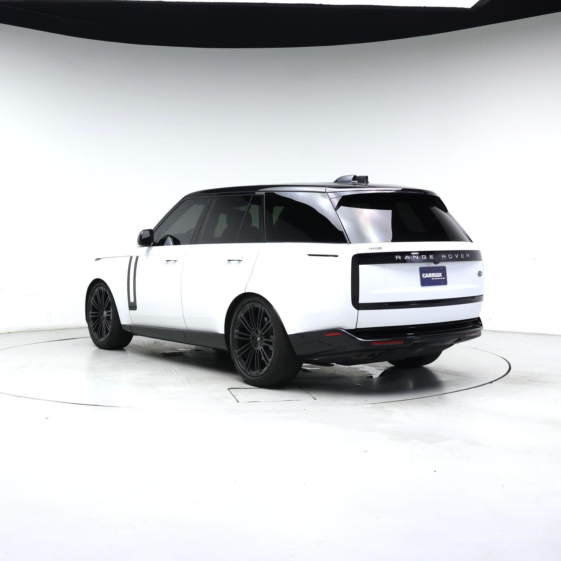 Thumbnail: 2023 Land Rover Range Rover - 2
