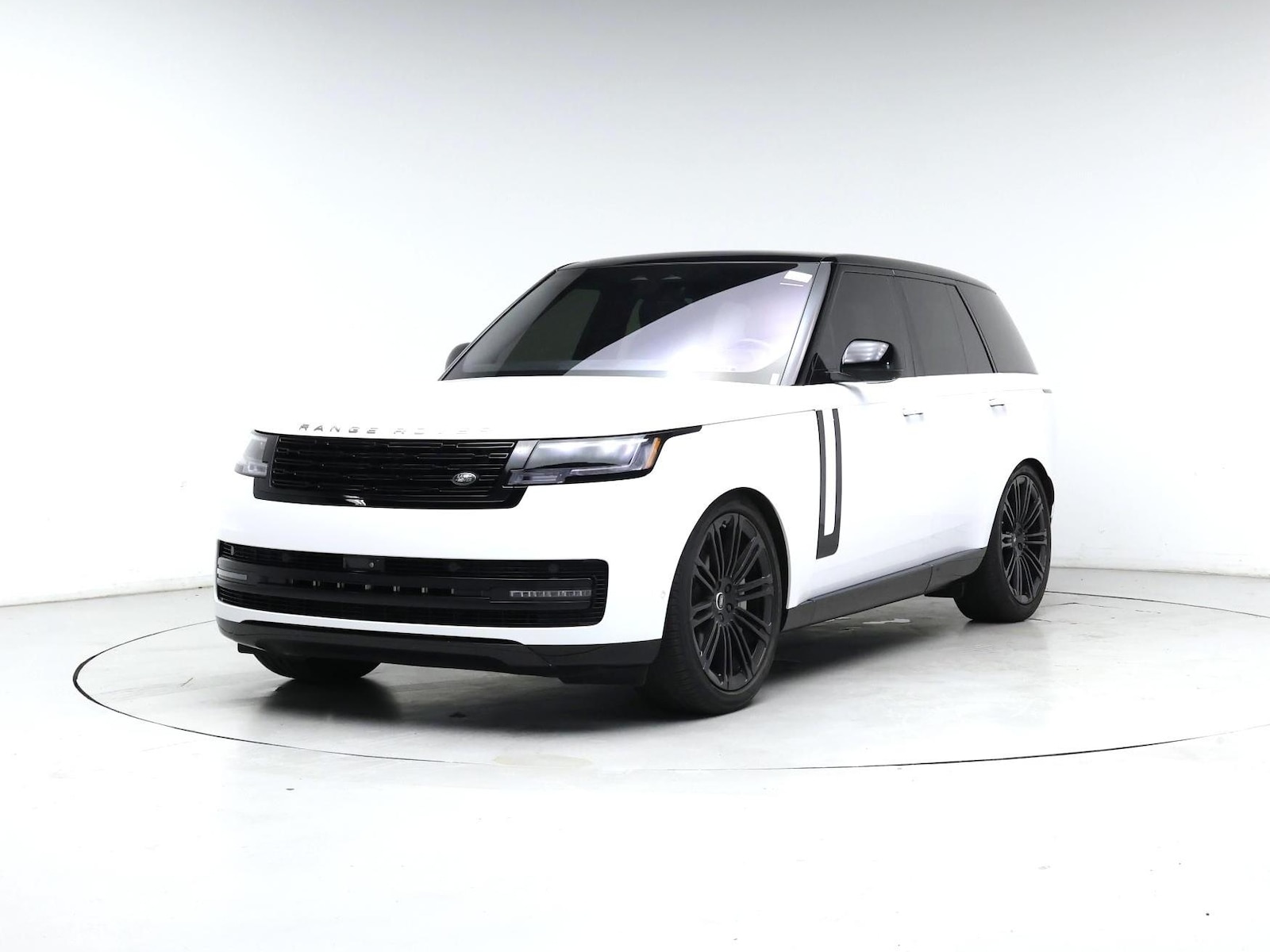 2023 Land Rover Range Rover SE - Photo 5
