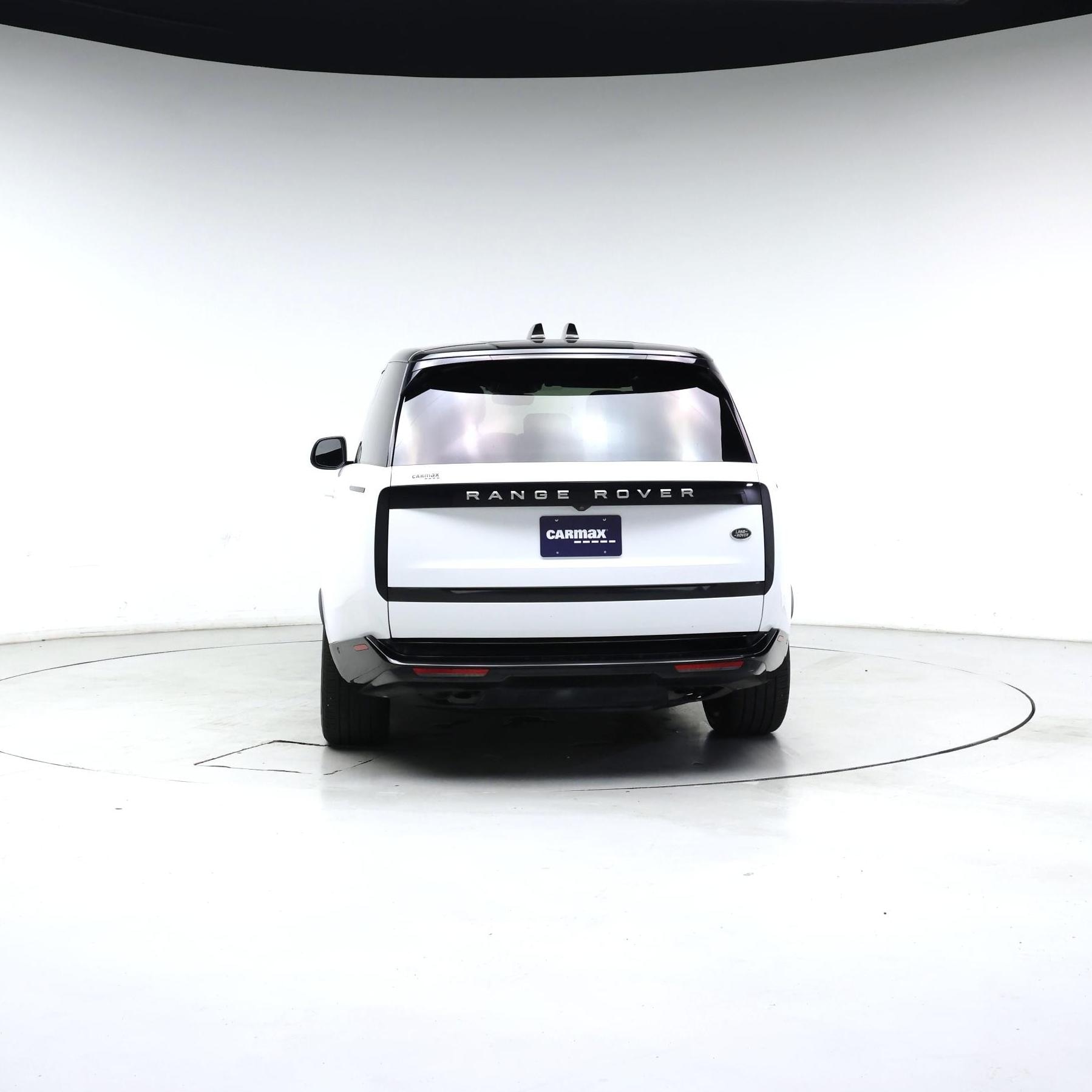 Thumbnail: 2023 Land Rover Range Rover - 6