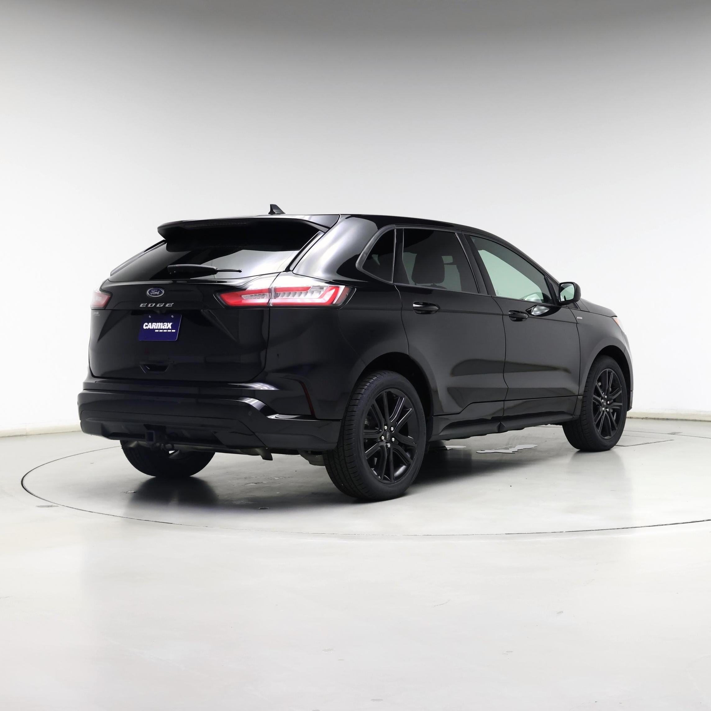 Thumbnail: 2023 Ford Edge - 8
