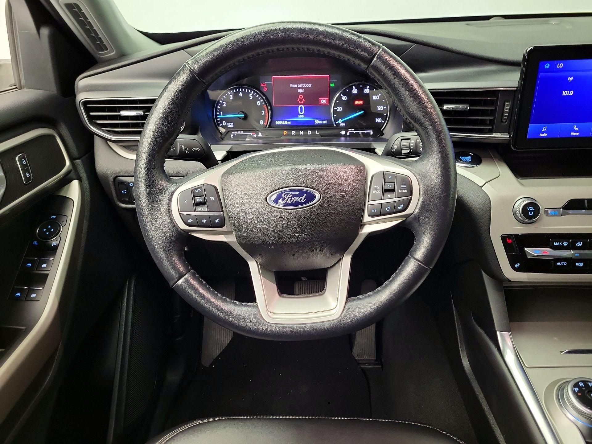 Thumbnail: 2022 Ford Explorer - 10