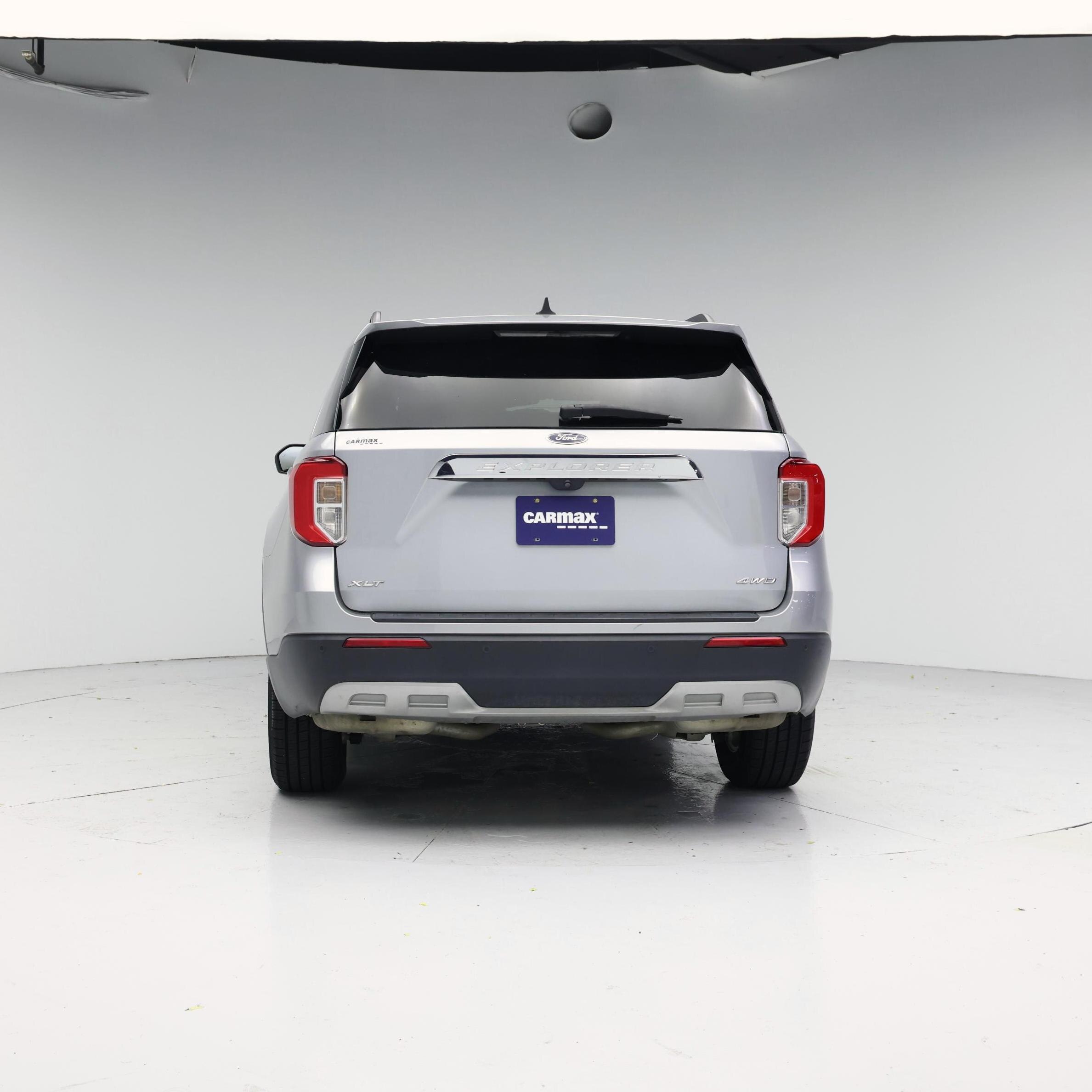 Thumbnail: 2022 Ford Explorer - 6
