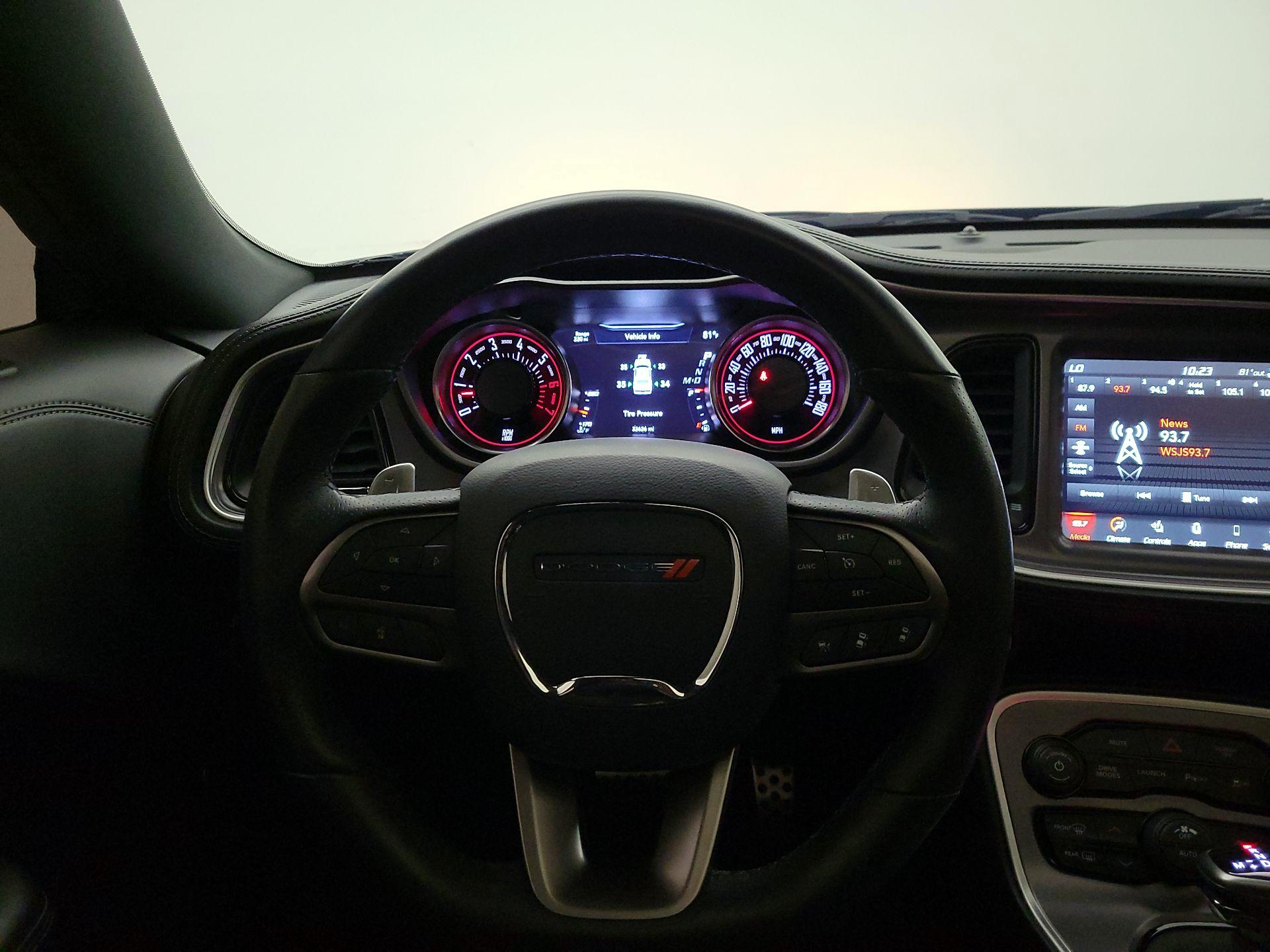 Thumbnail: 2020 Dodge Challenger - 10