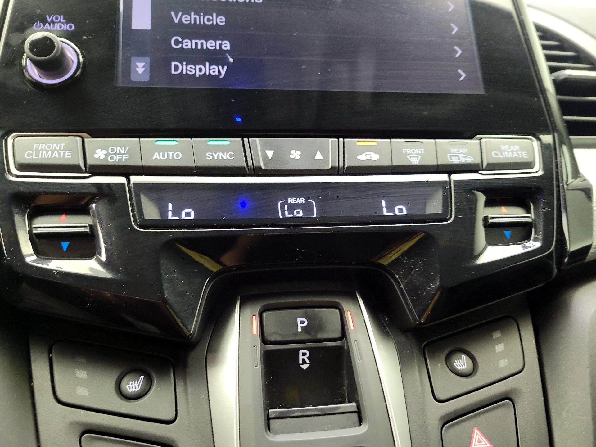 Thumbnail: 2019 Honda Odyssey - 17