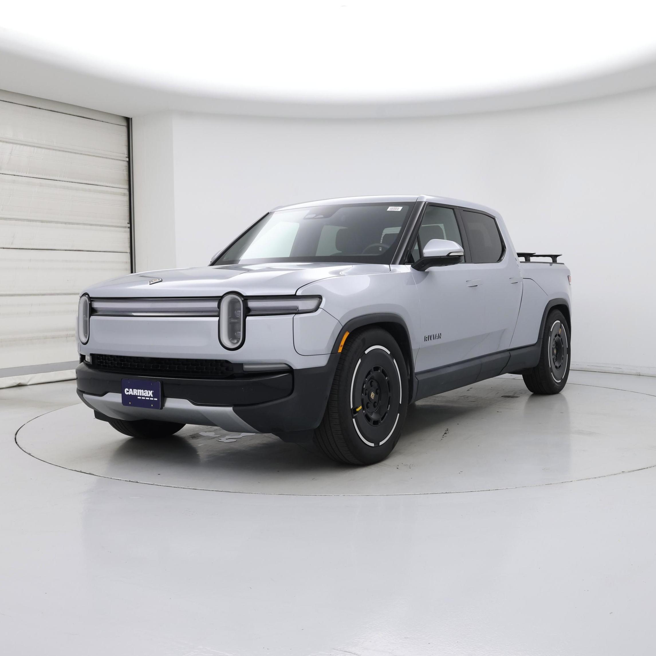 Thumbnail: 2025 Rivian R1T - 4