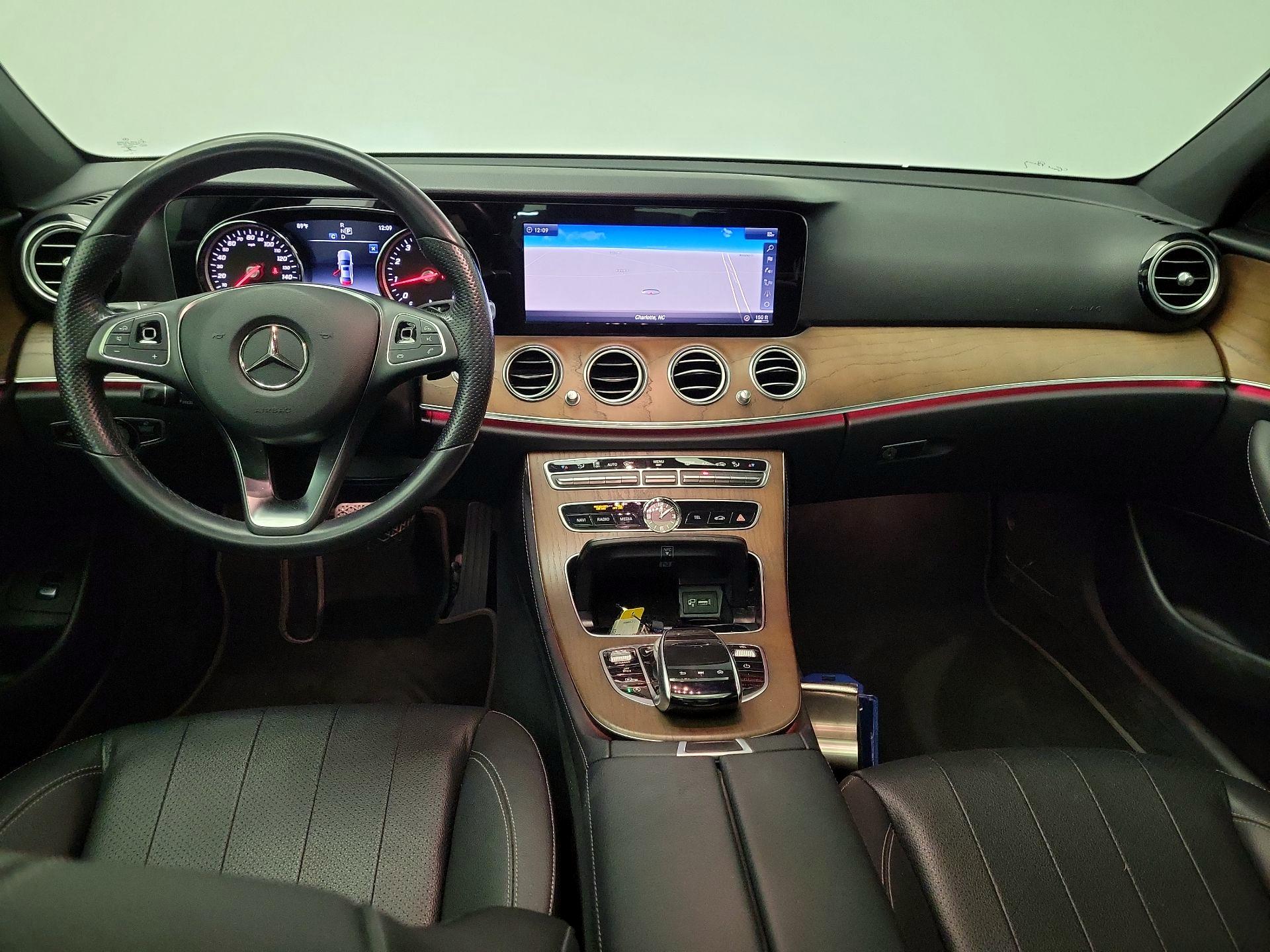 Thumbnail: 2018 Mercedes-Benz E-Class - 9