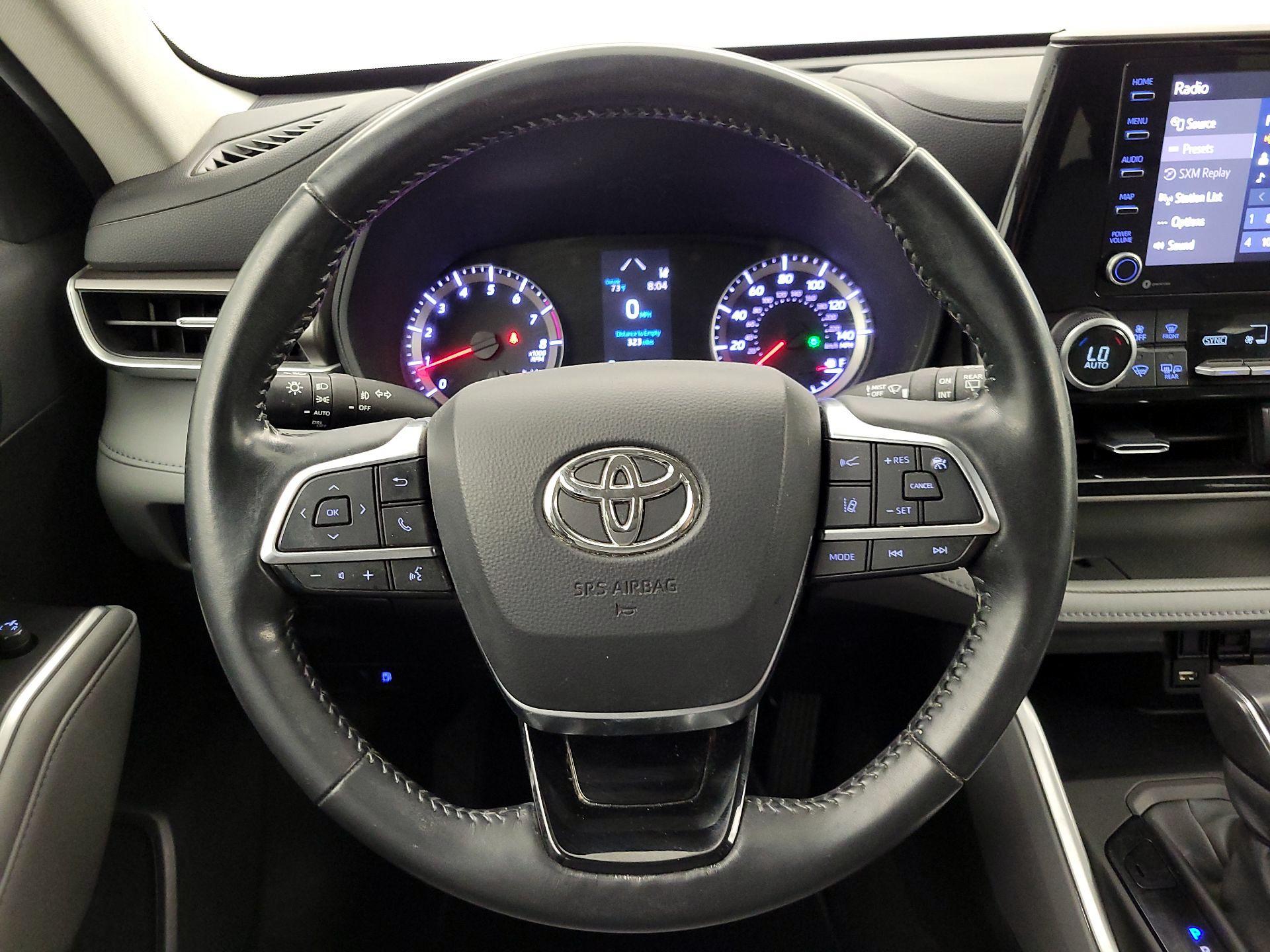 Thumbnail: 2021 Toyota Highlander - 10