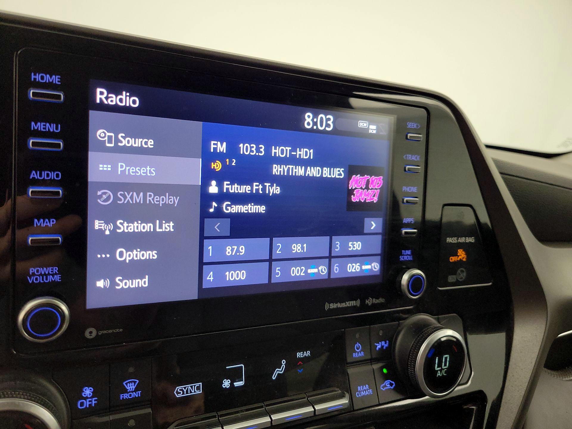 Thumbnail: 2021 Toyota Highlander - 15