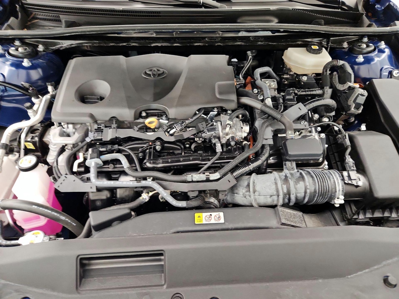2025 Toyota Camry XLE - Photo 23
