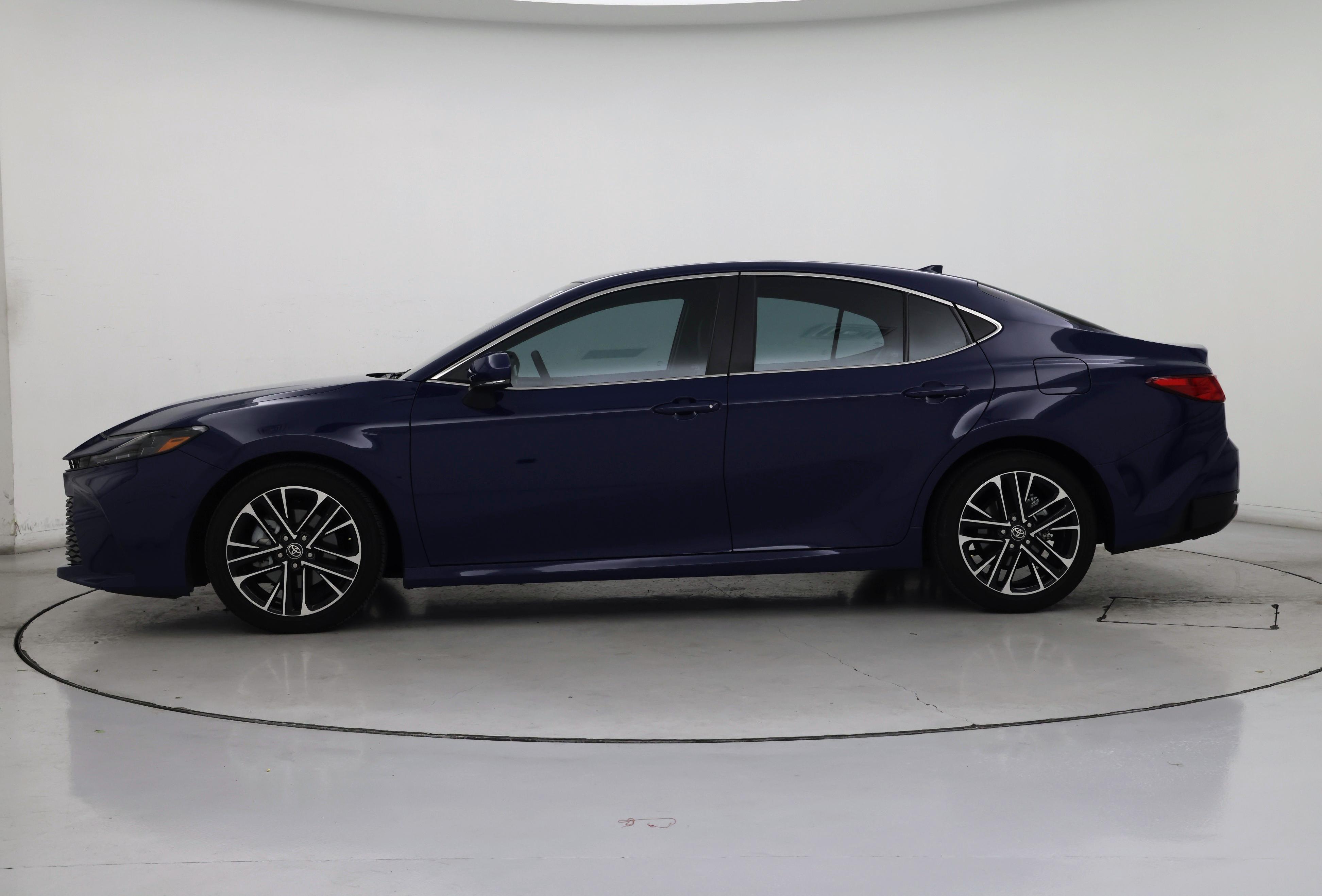 Thumbnail: 2025 Toyota Camry - 3