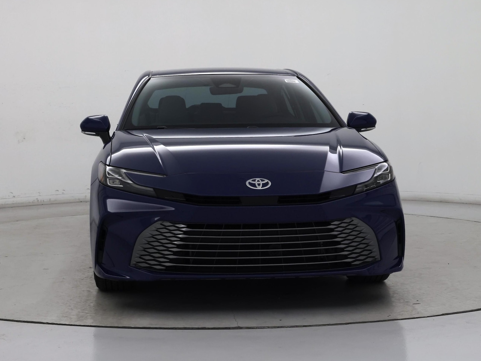 2025 Toyota Camry XLE - Photo 6