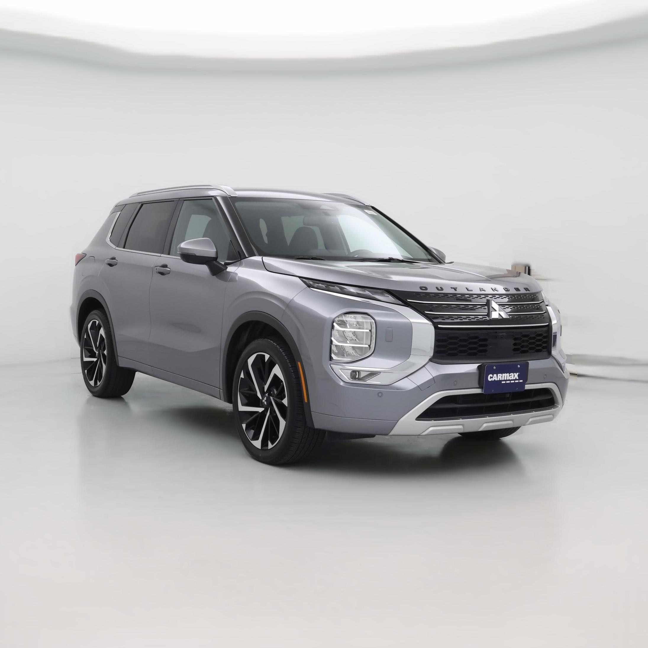 Thumbnail: 2024 Mitsubishi Outlander - 1