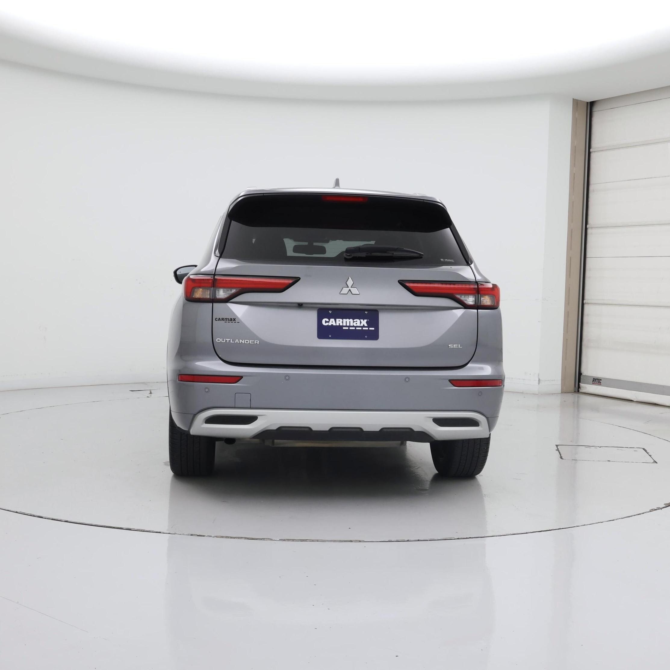Thumbnail: 2024 Mitsubishi Outlander - 6