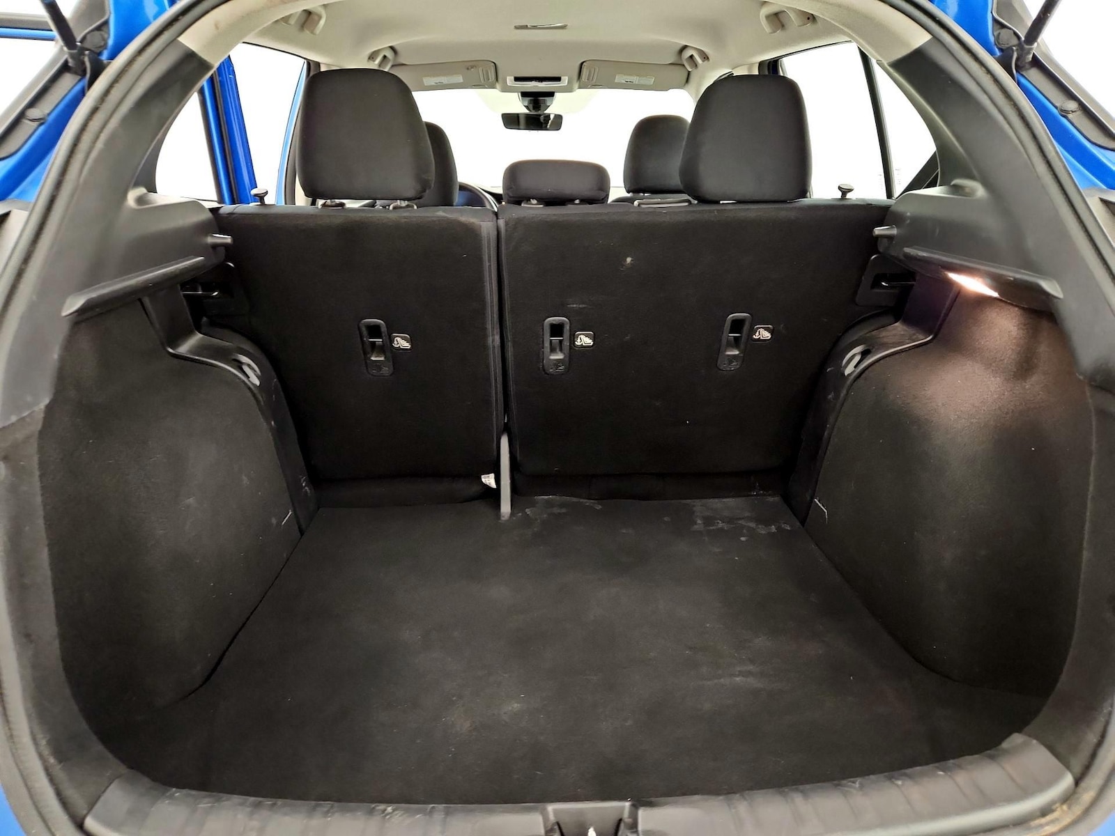 2024 Nissan Kicks S - Photo 21