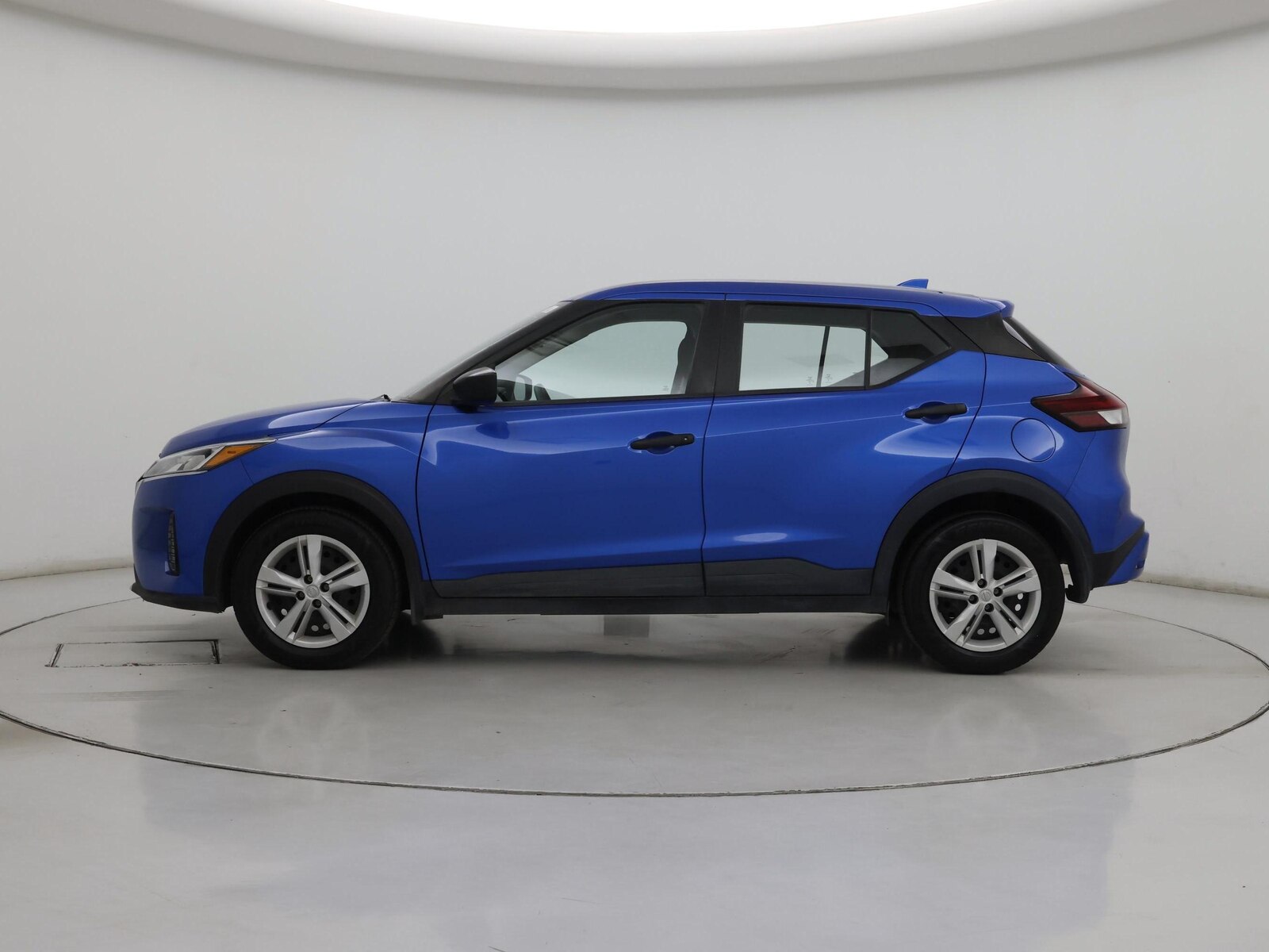 2024 Nissan Kicks S - Photo 4