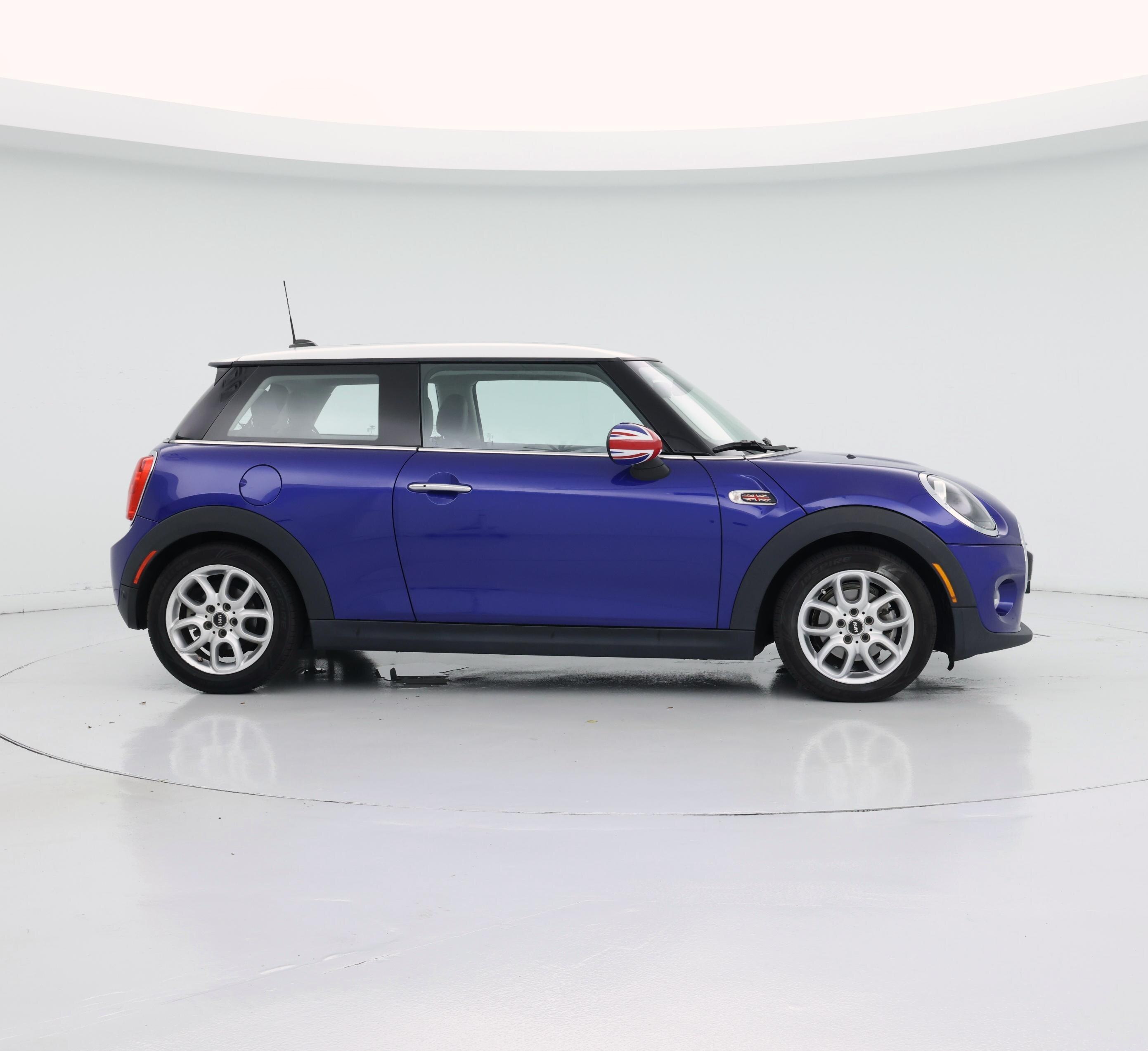 Thumbnail: 2019 MINI Cooper Hardtop - 7
