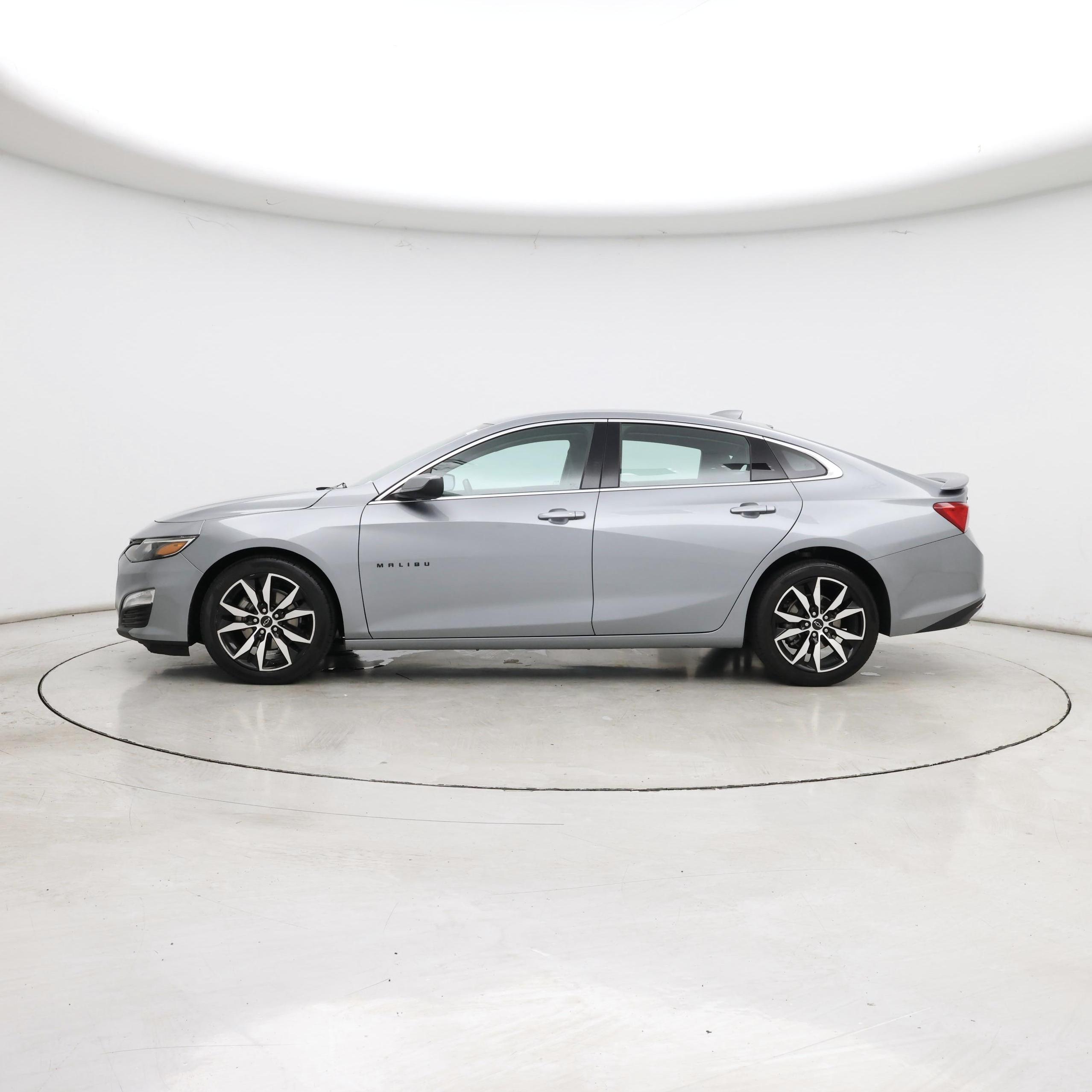 Thumbnail: 2024 Chevrolet Malibu - 3