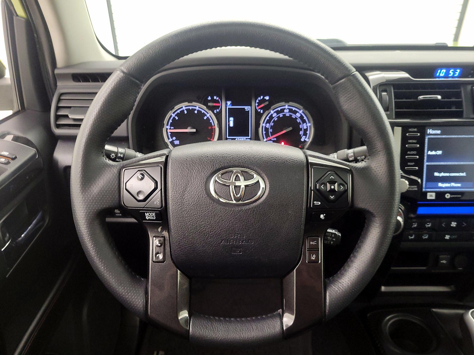Thumbnail: 2022 Toyota 4Runner - 10