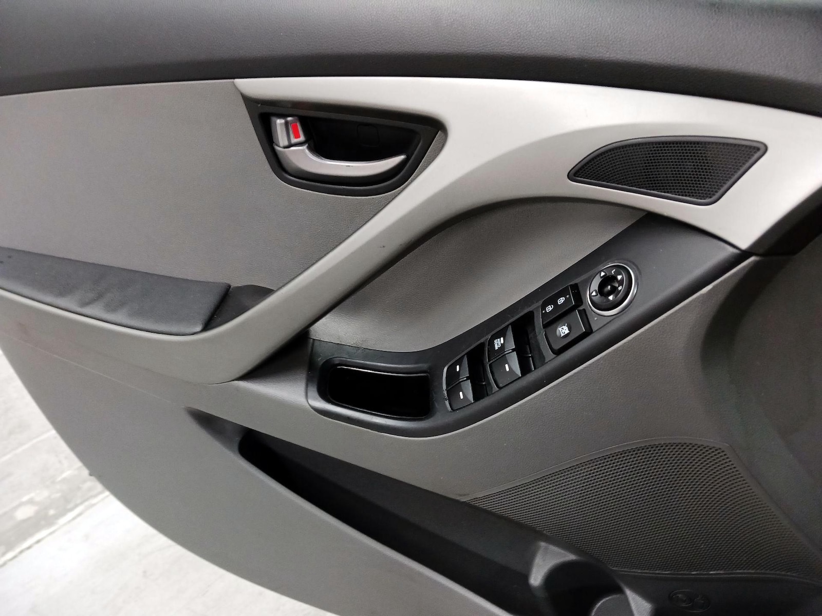 2014 Hyundai Elantra SE - Photo 13