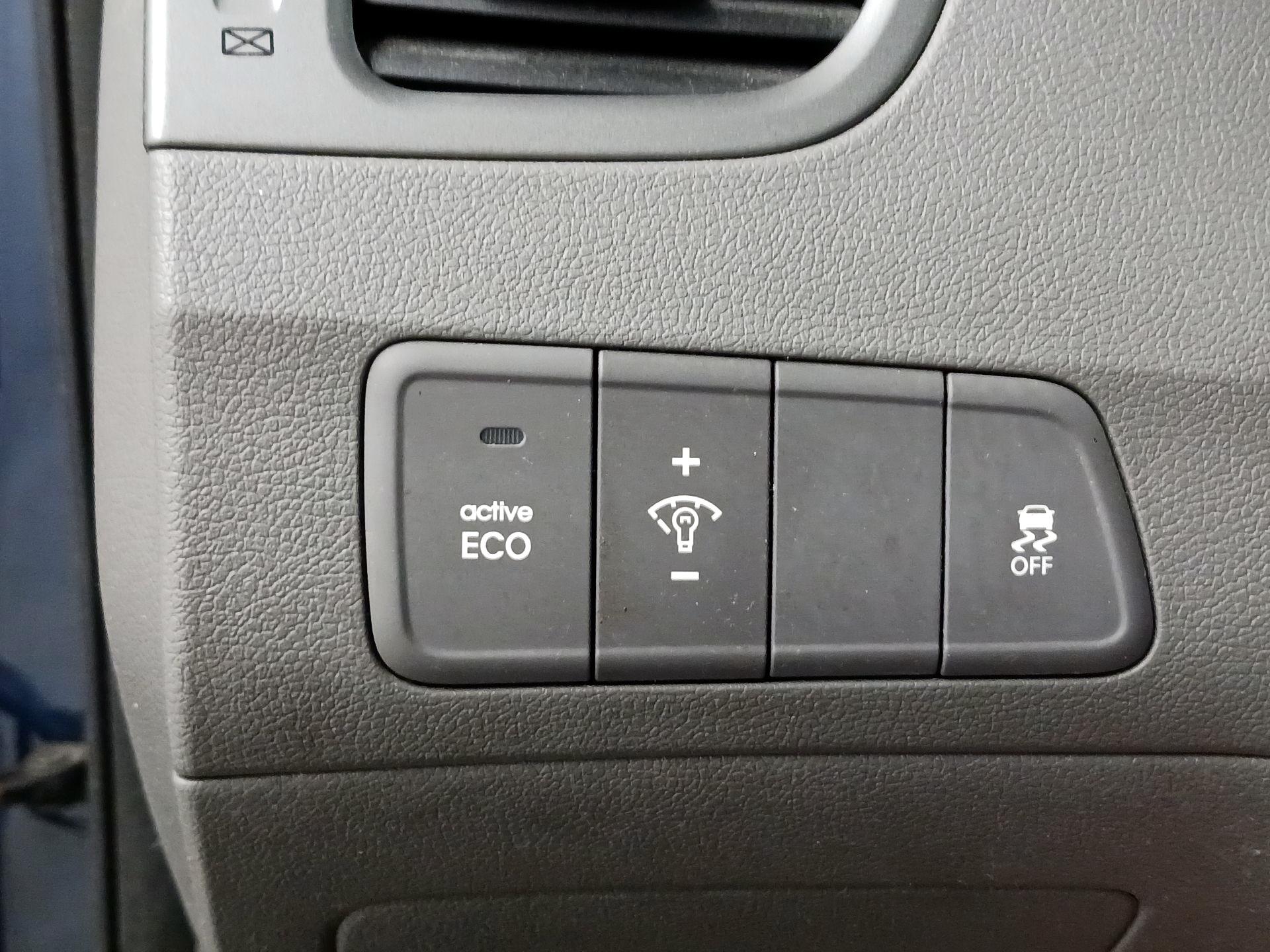 Thumbnail: 2014 Hyundai Elantra - 13