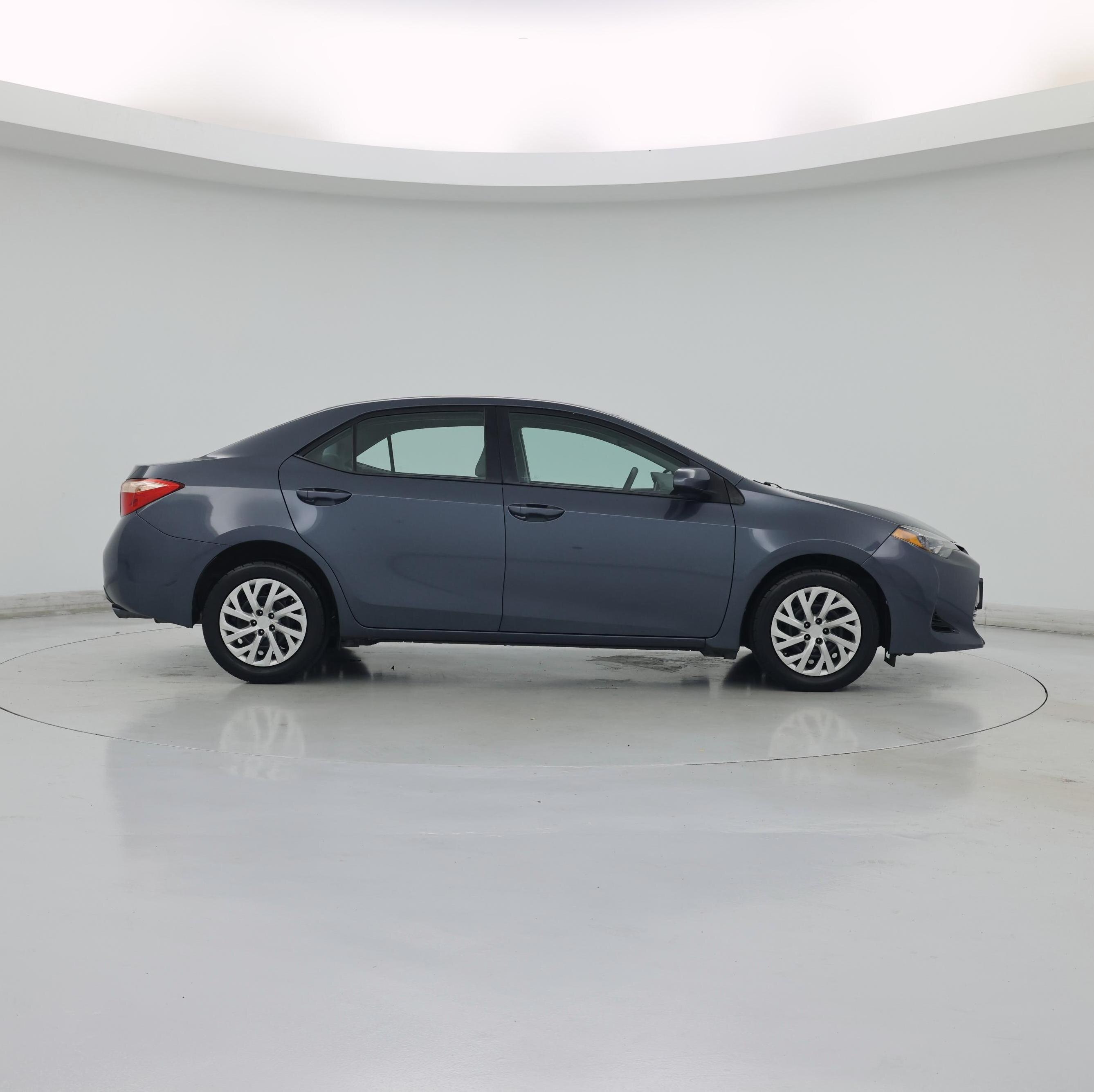 Thumbnail: 2017 Toyota Corolla - 7