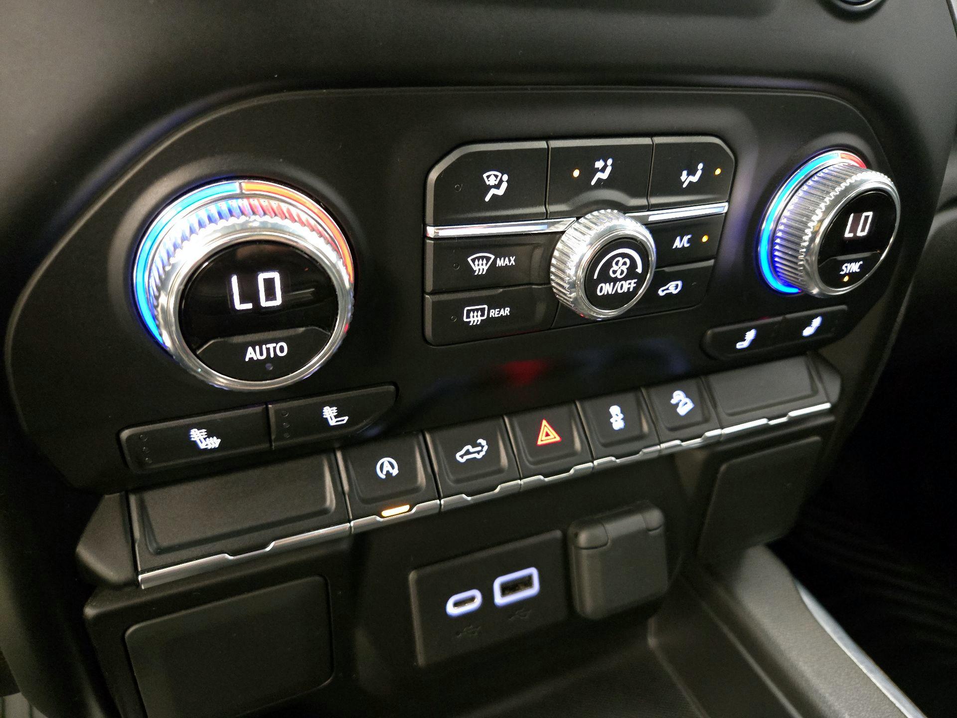 Thumbnail: 2021 GMC Sierra 1500 - 16