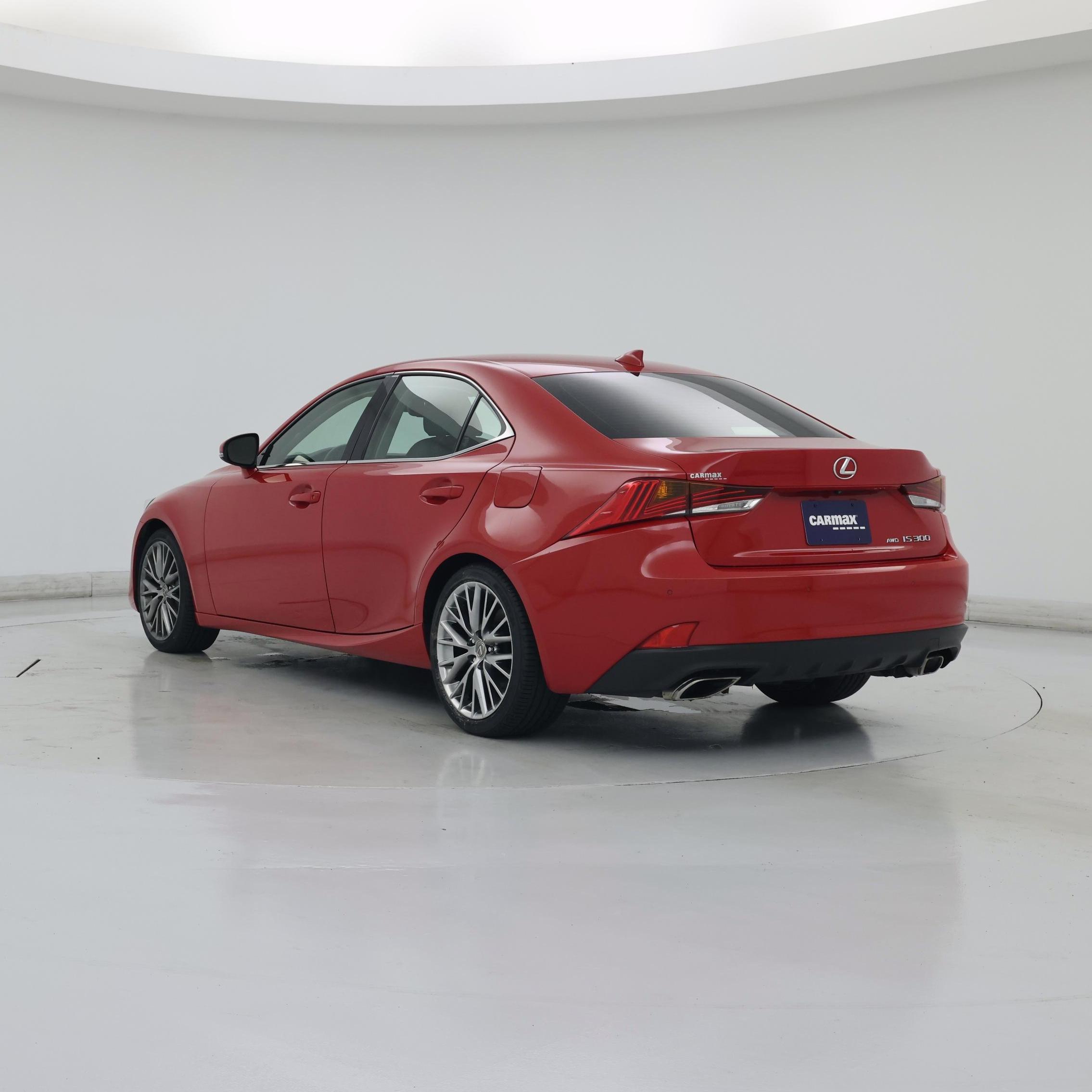 Thumbnail: 2019 Lexus IS - 2