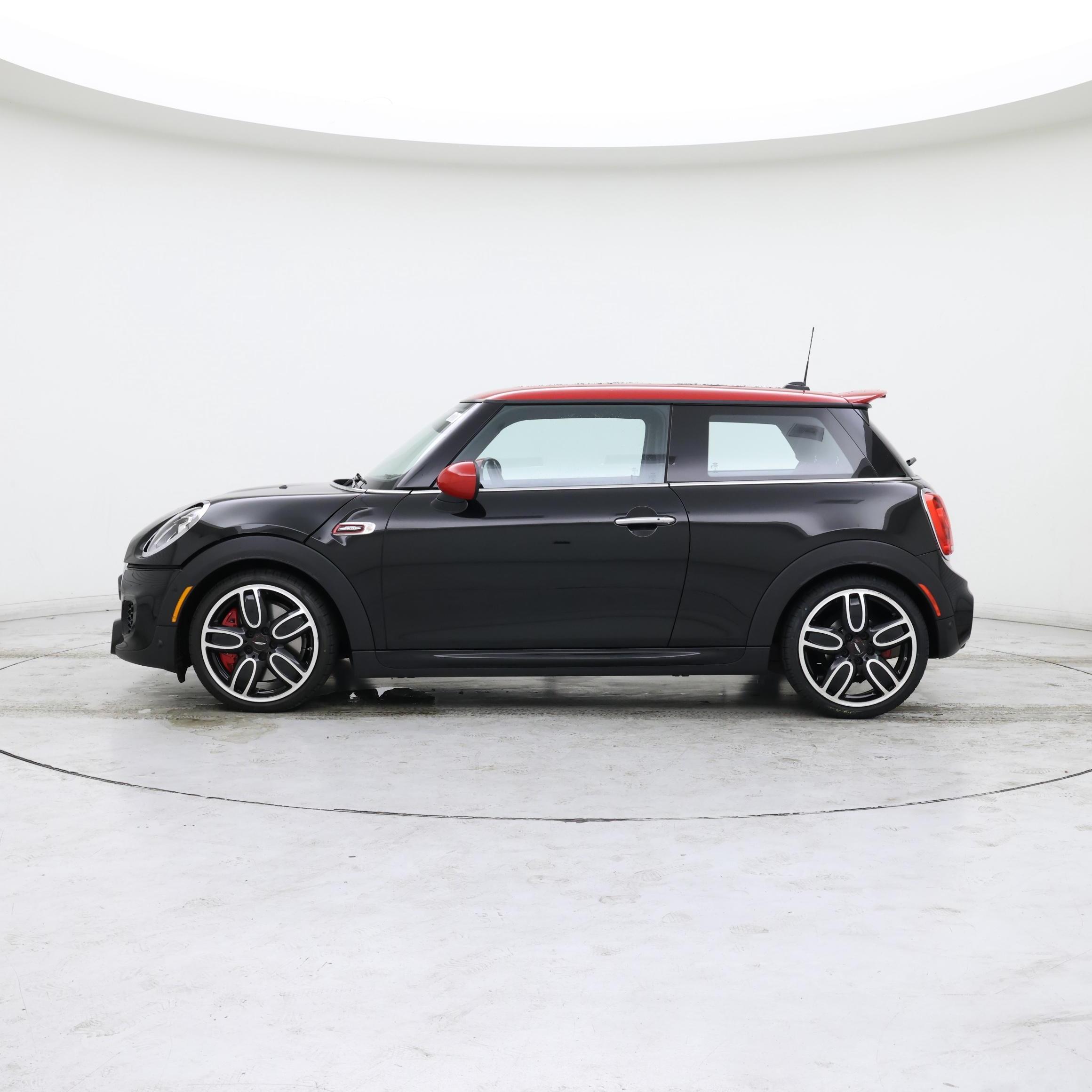 Thumbnail: 2016 MINI Cooper Hardtop - 3