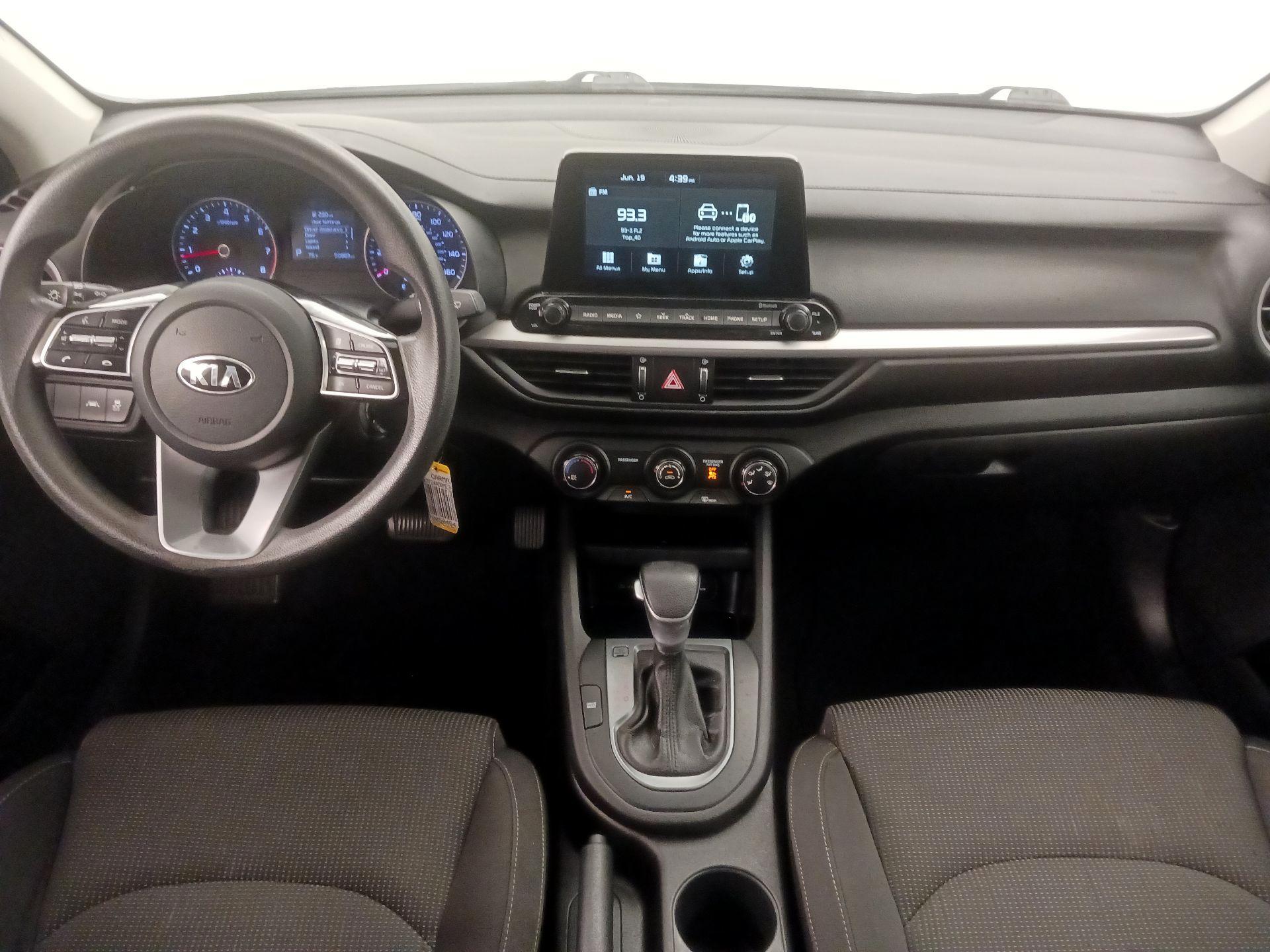 Thumbnail: 2021 Kia Forte - 9