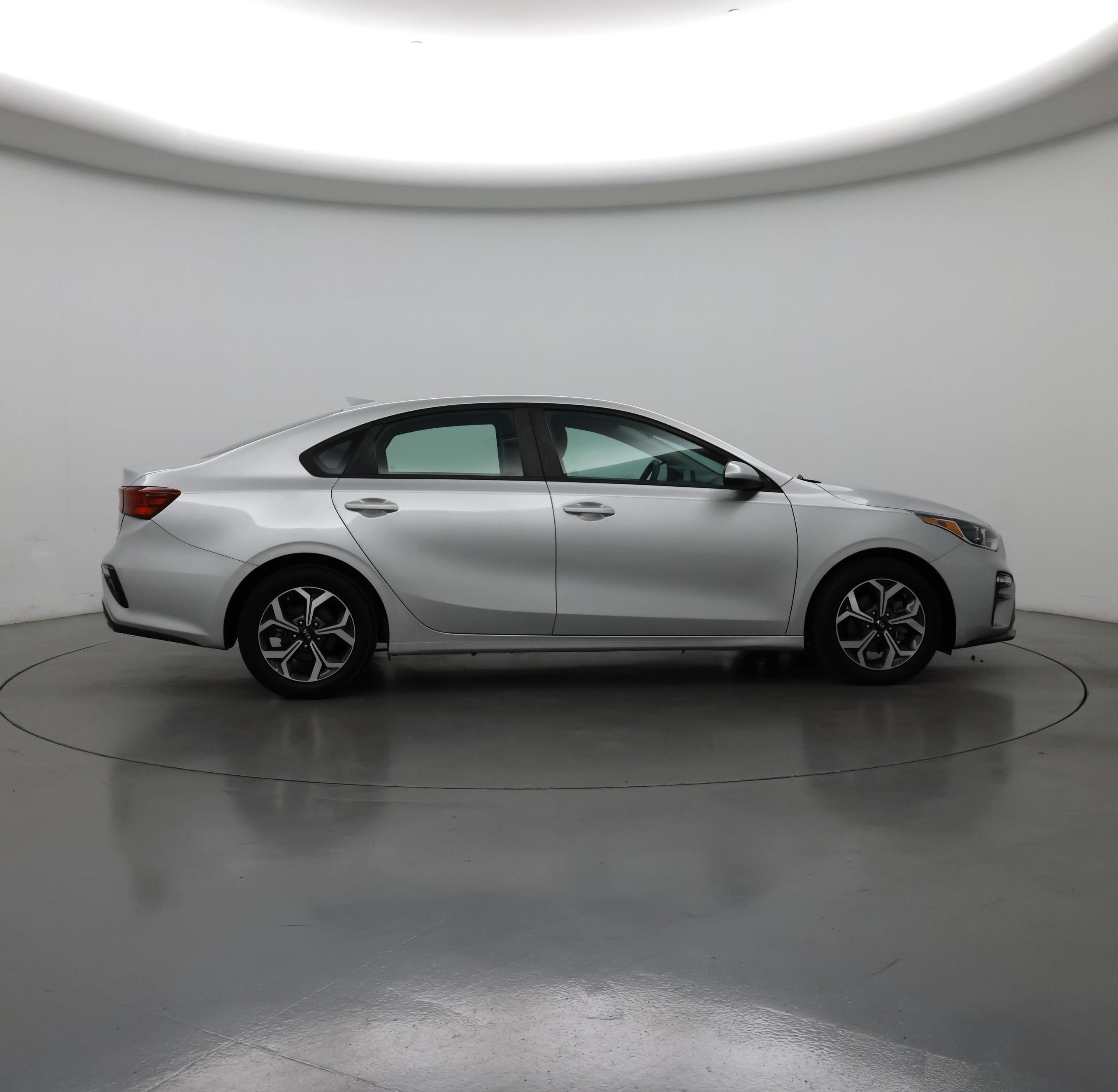 Thumbnail: 2021 Kia Forte - 7