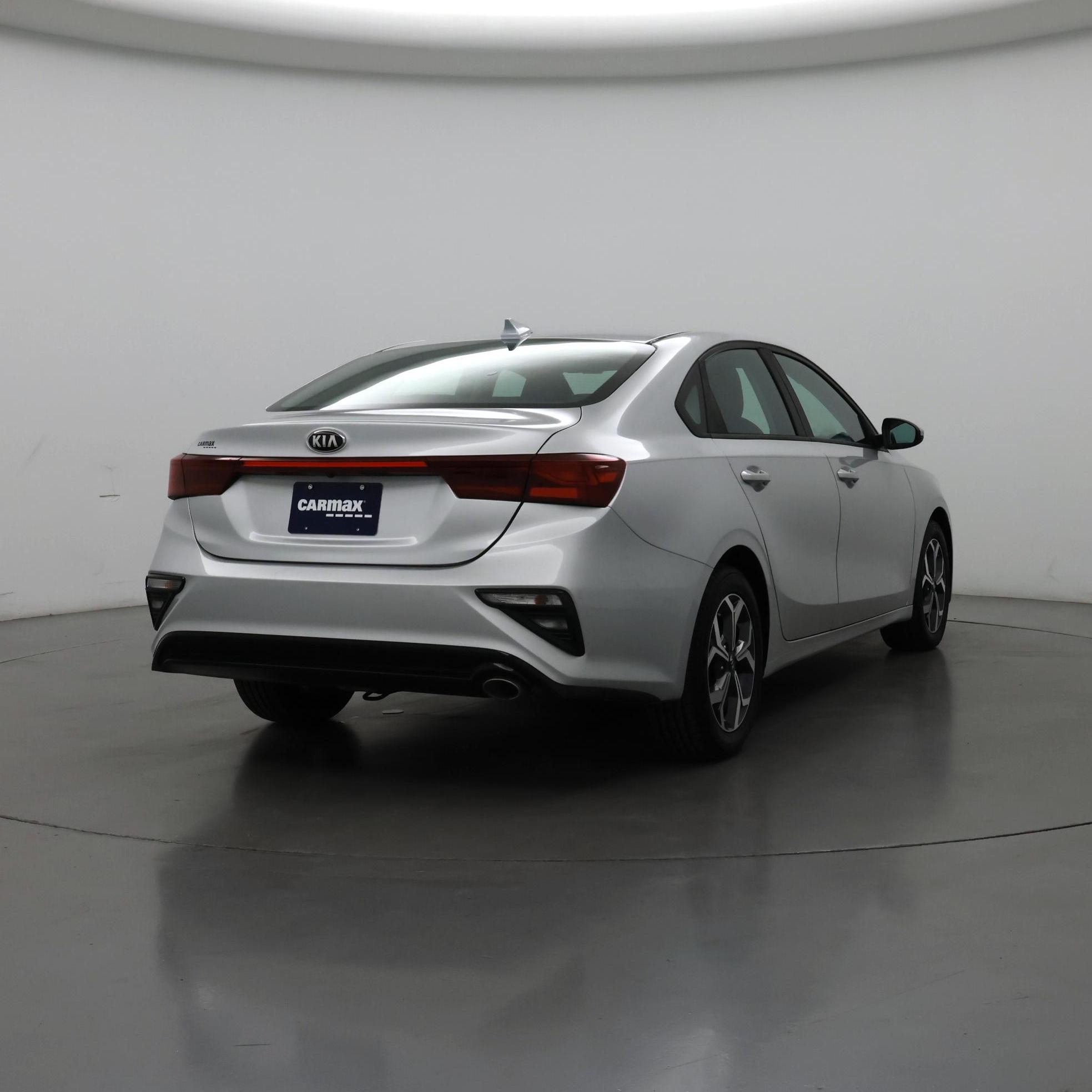 Thumbnail: 2021 Kia Forte - 8