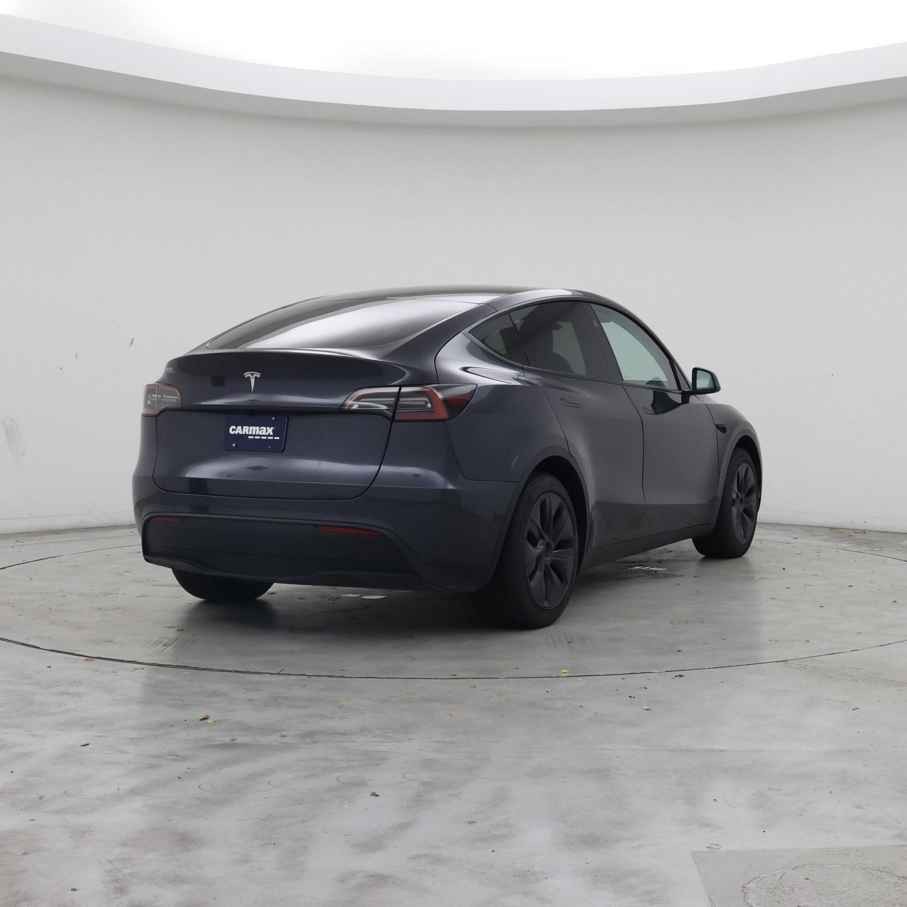 Thumbnail: 2025 Tesla Model Y - 8