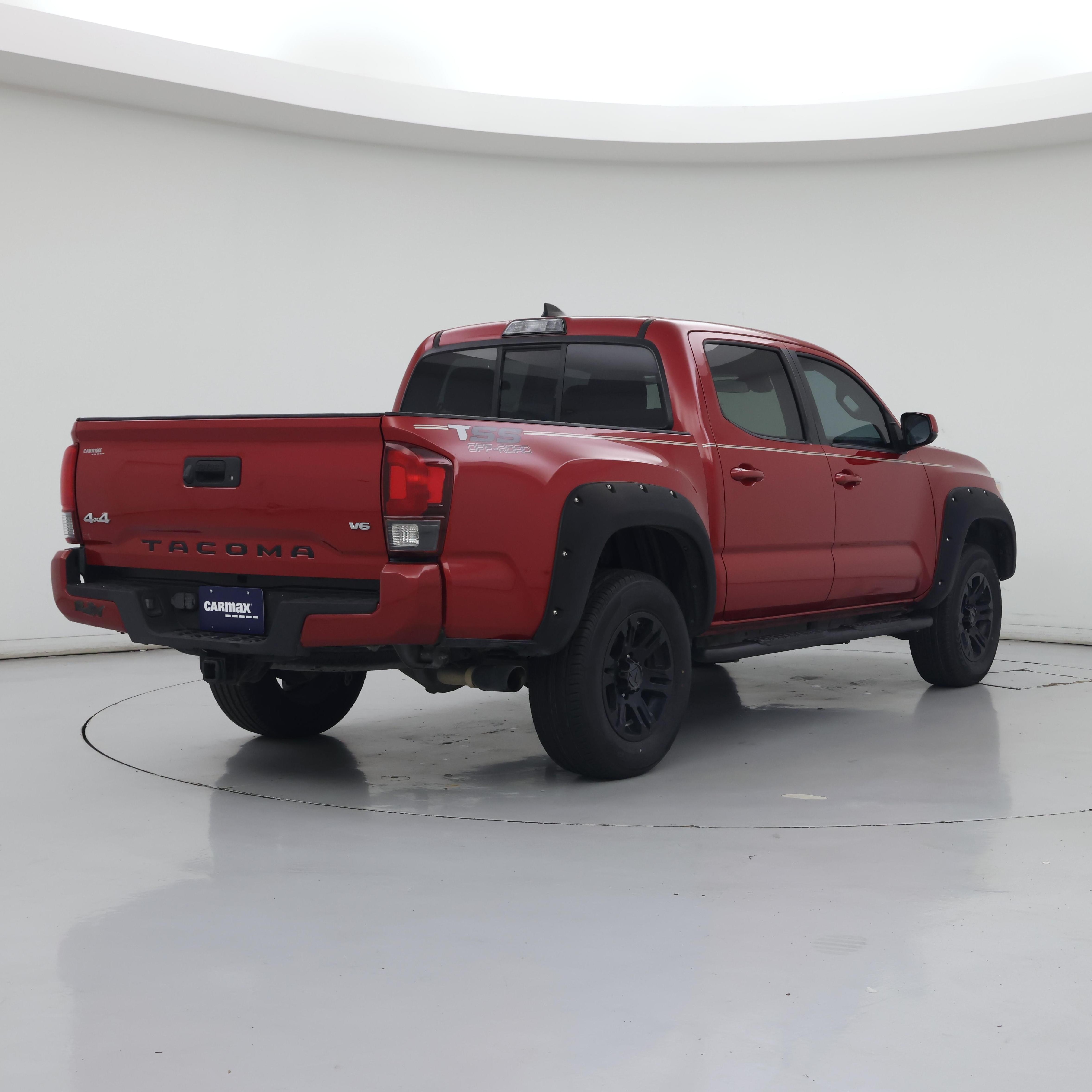 Thumbnail: 2019 Toyota Tacoma - 8