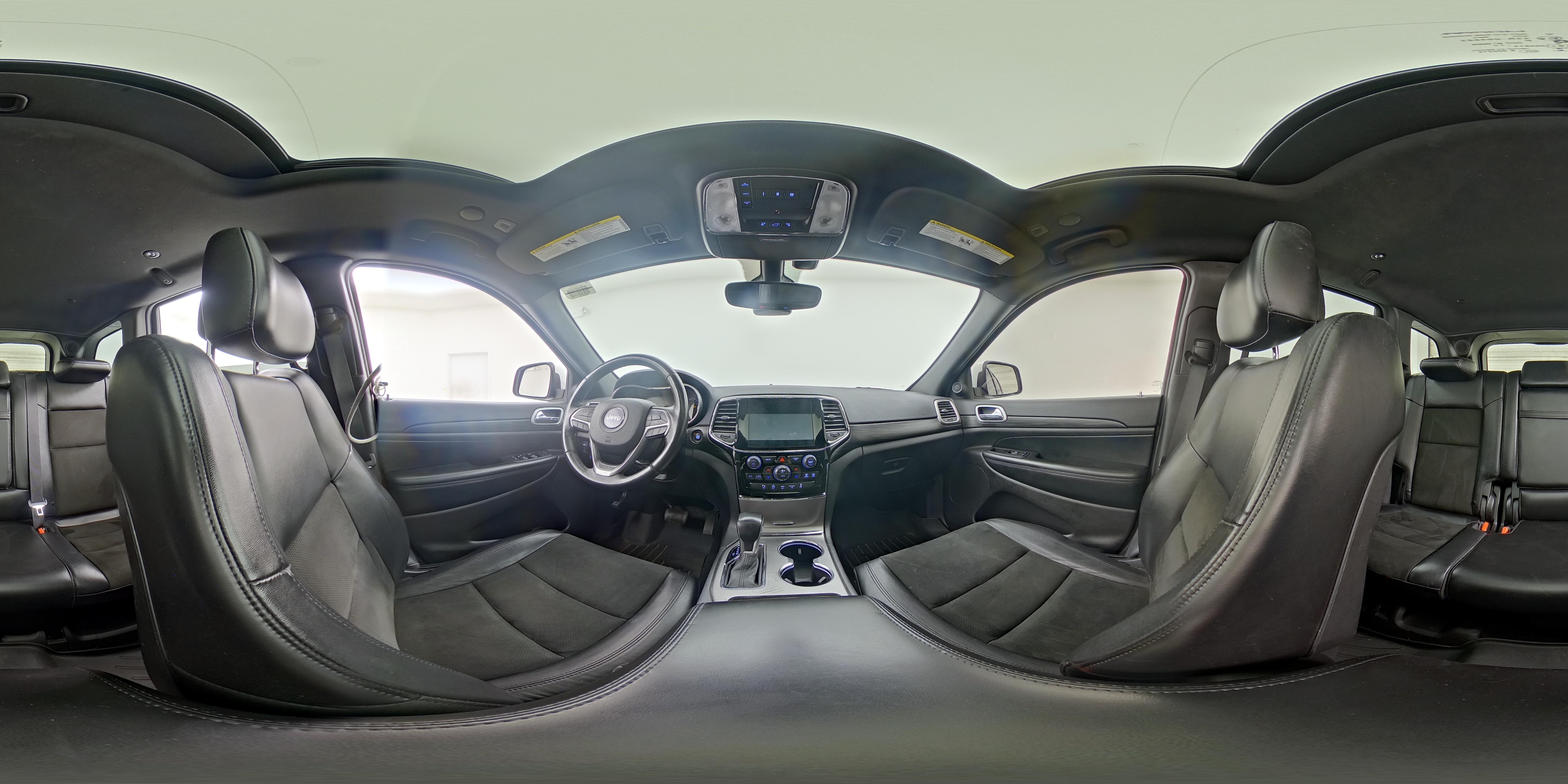 2019 Jeep Grand Cherokee Altitude - Photo 26