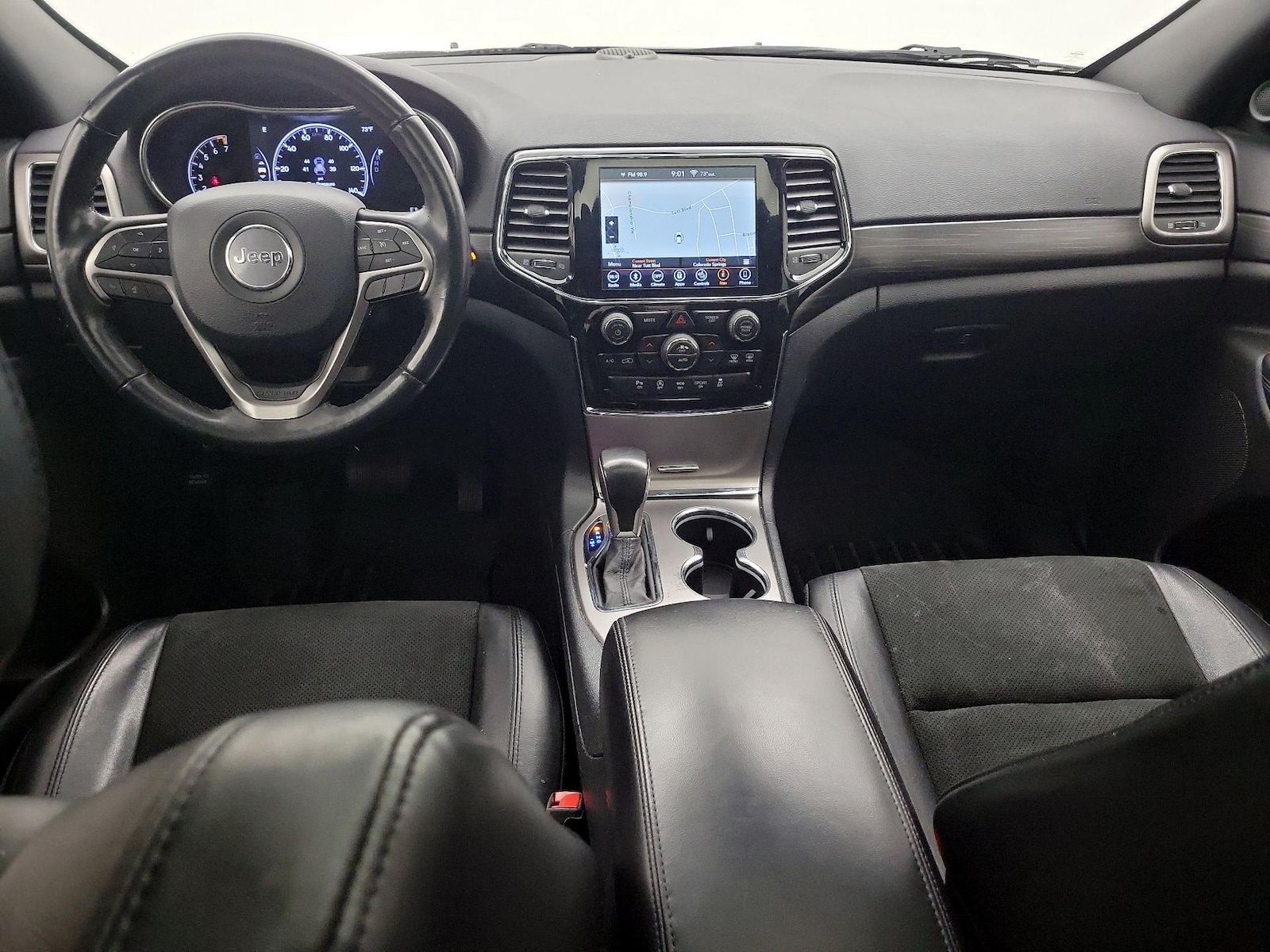 2019 Jeep Grand Cherokee Altitude - Photo 10