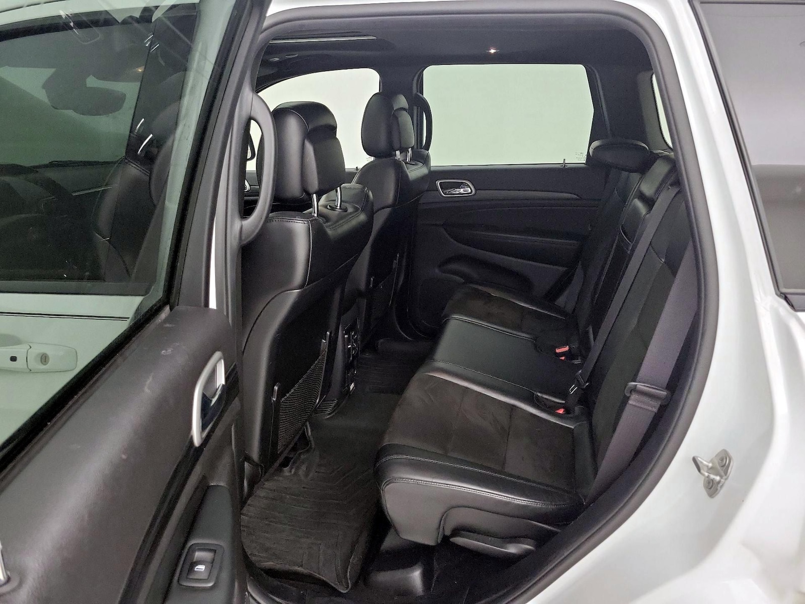 2019 Jeep Grand Cherokee Altitude - Photo 22