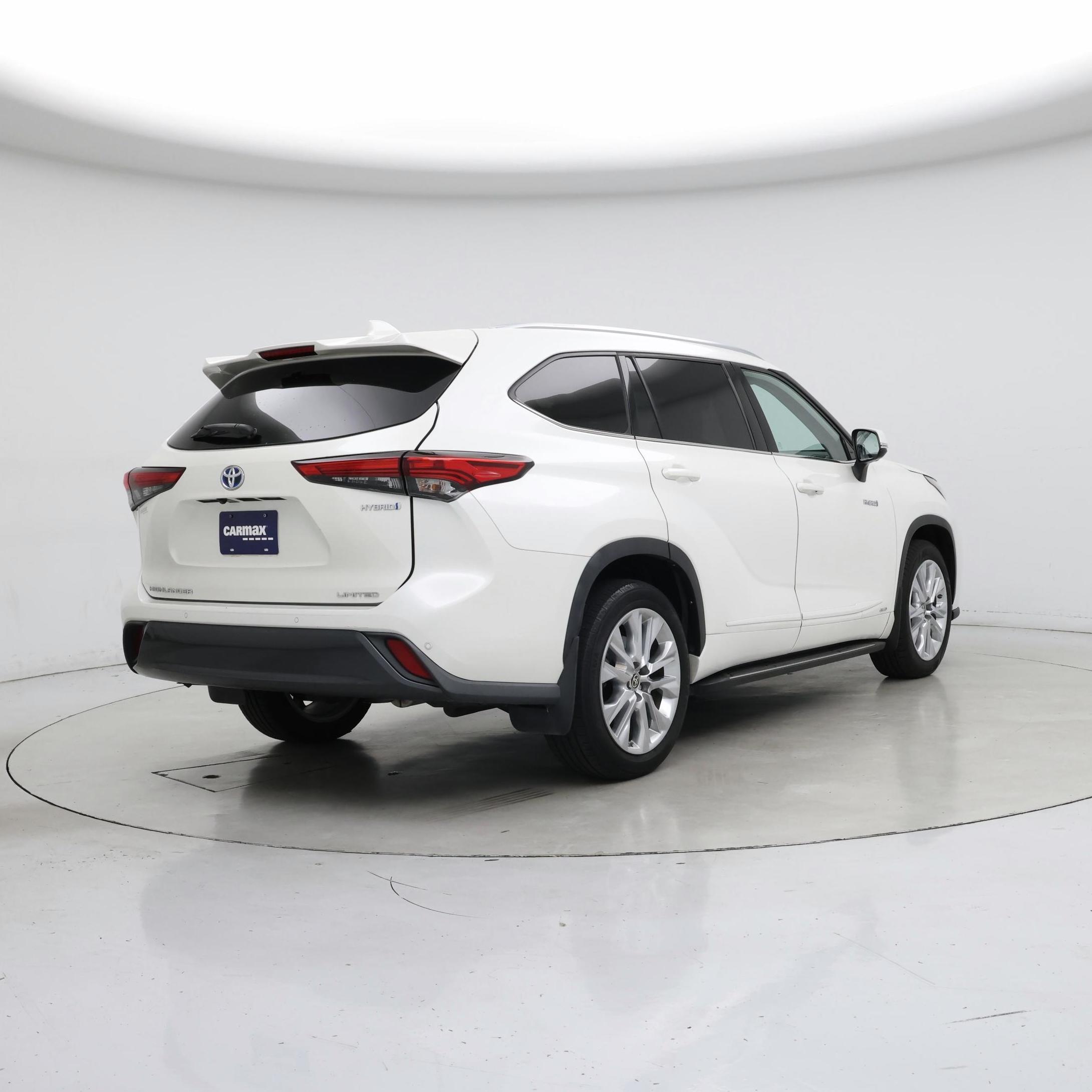 Thumbnail: 2020 Toyota Highlander - 8