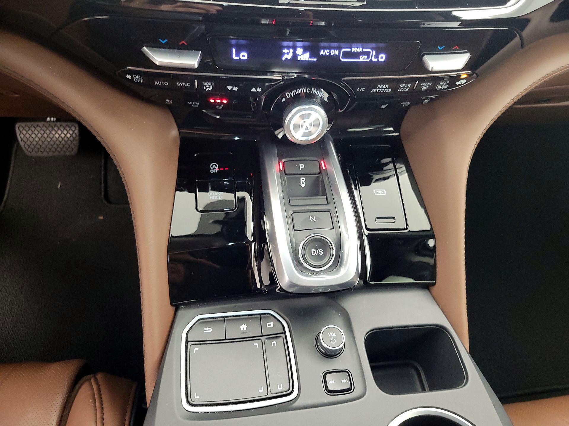 Thumbnail: 2023 Acura MDX - 18