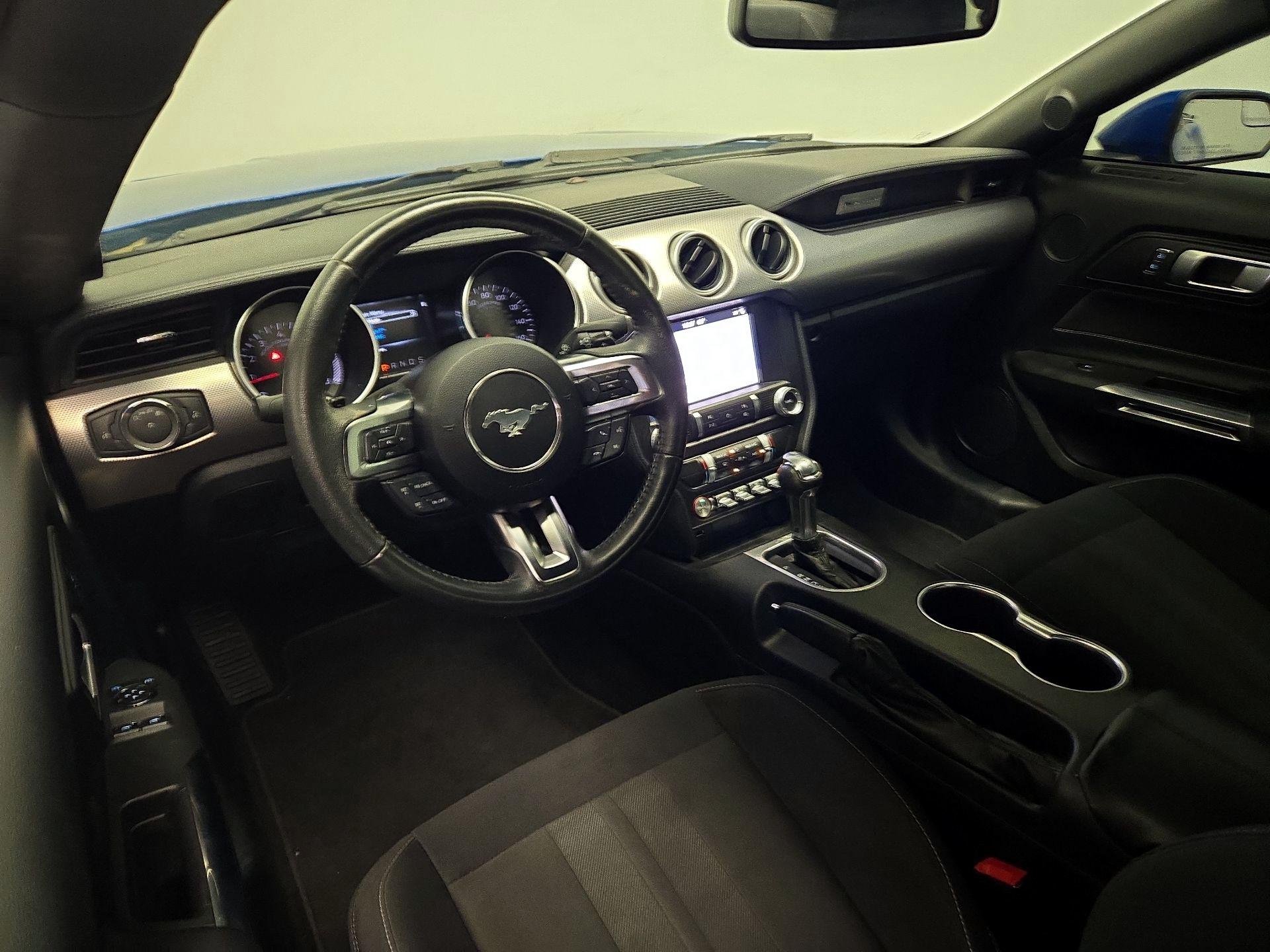 Thumbnail: 2019 Ford Mustang - 9