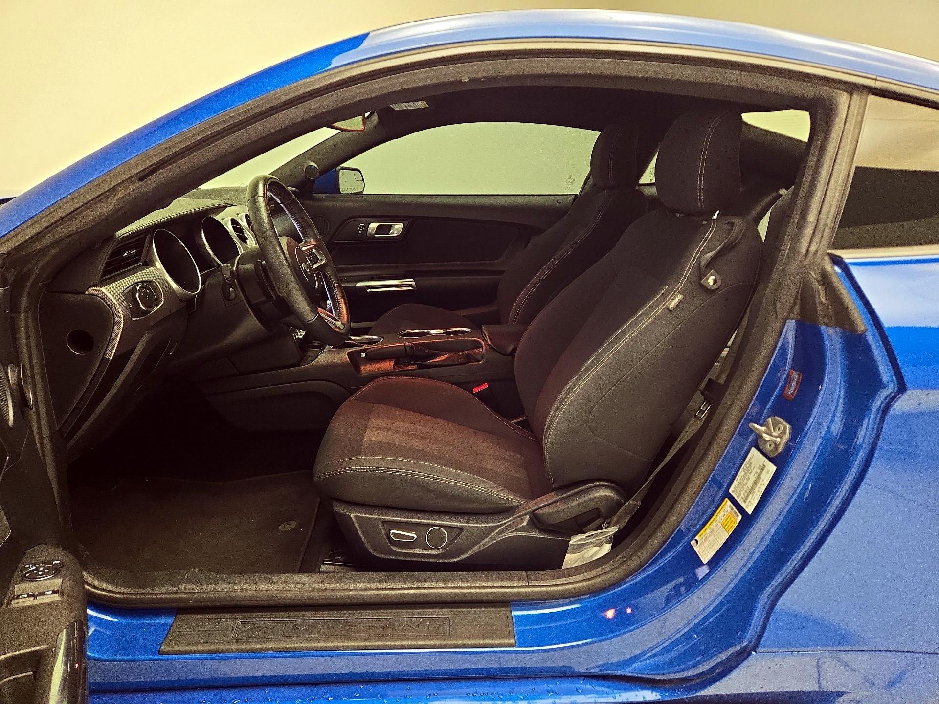 Thumbnail: 2019 Ford Mustang - 11