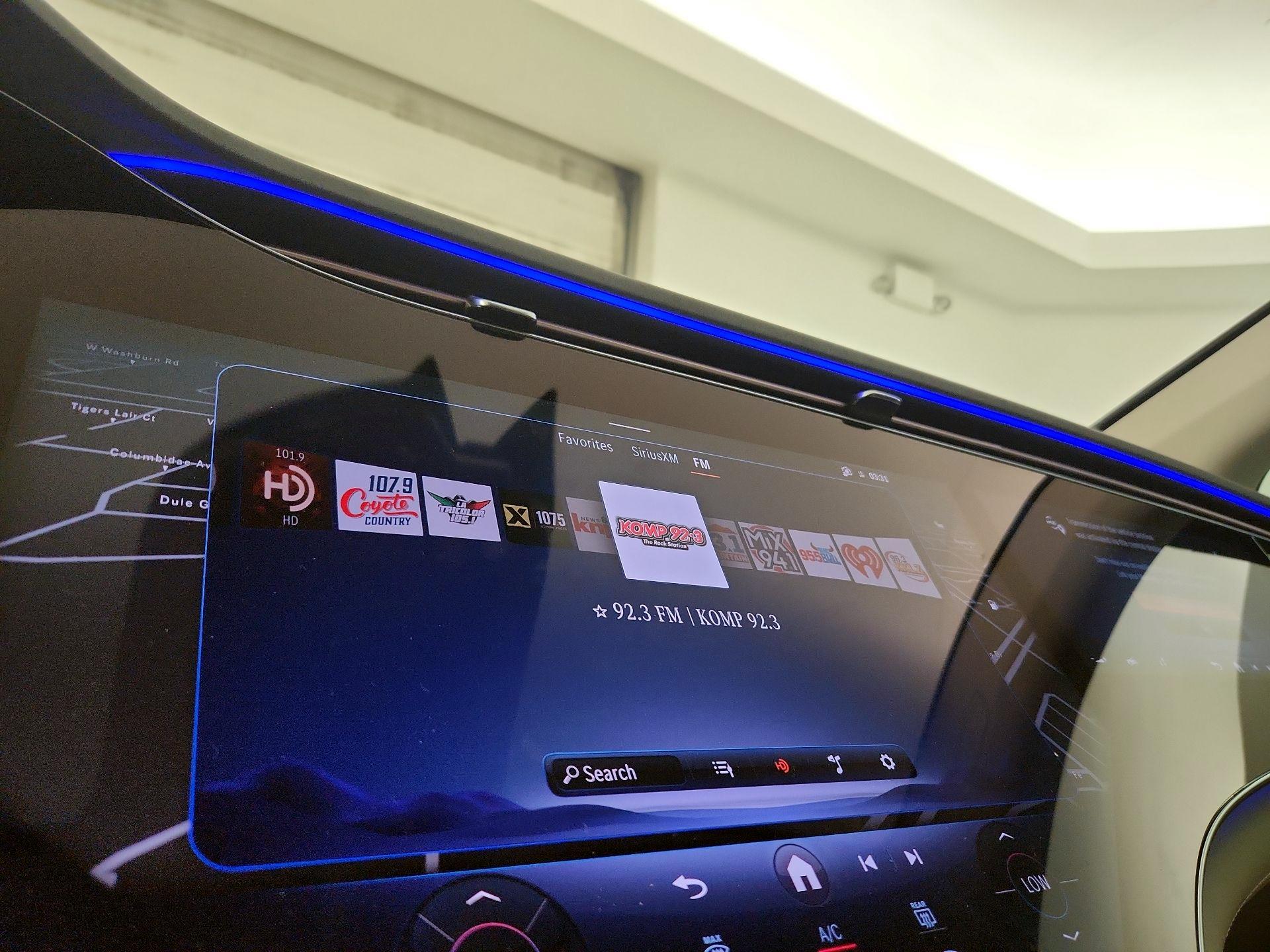 Thumbnail: 2023 Mercedes-Benz EQS - 16