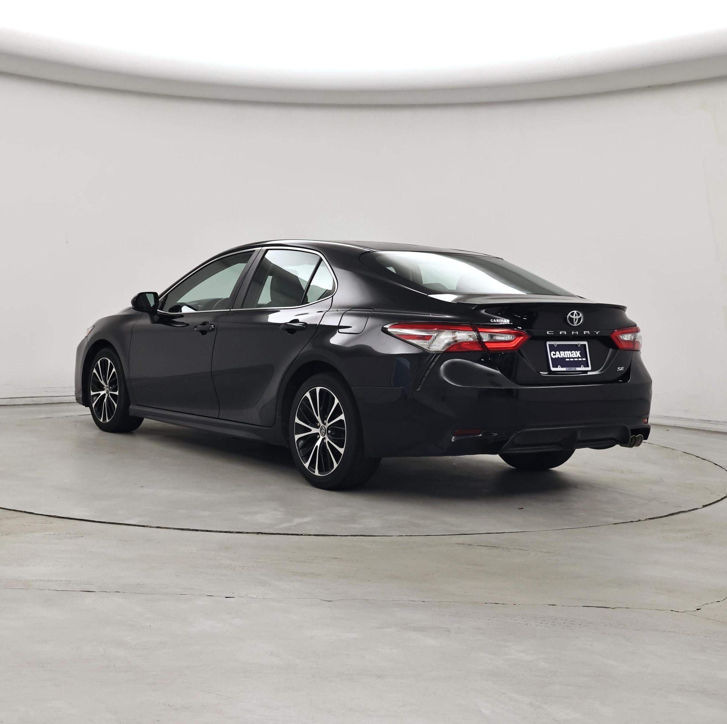 Thumbnail: 2018 Toyota Camry - 2