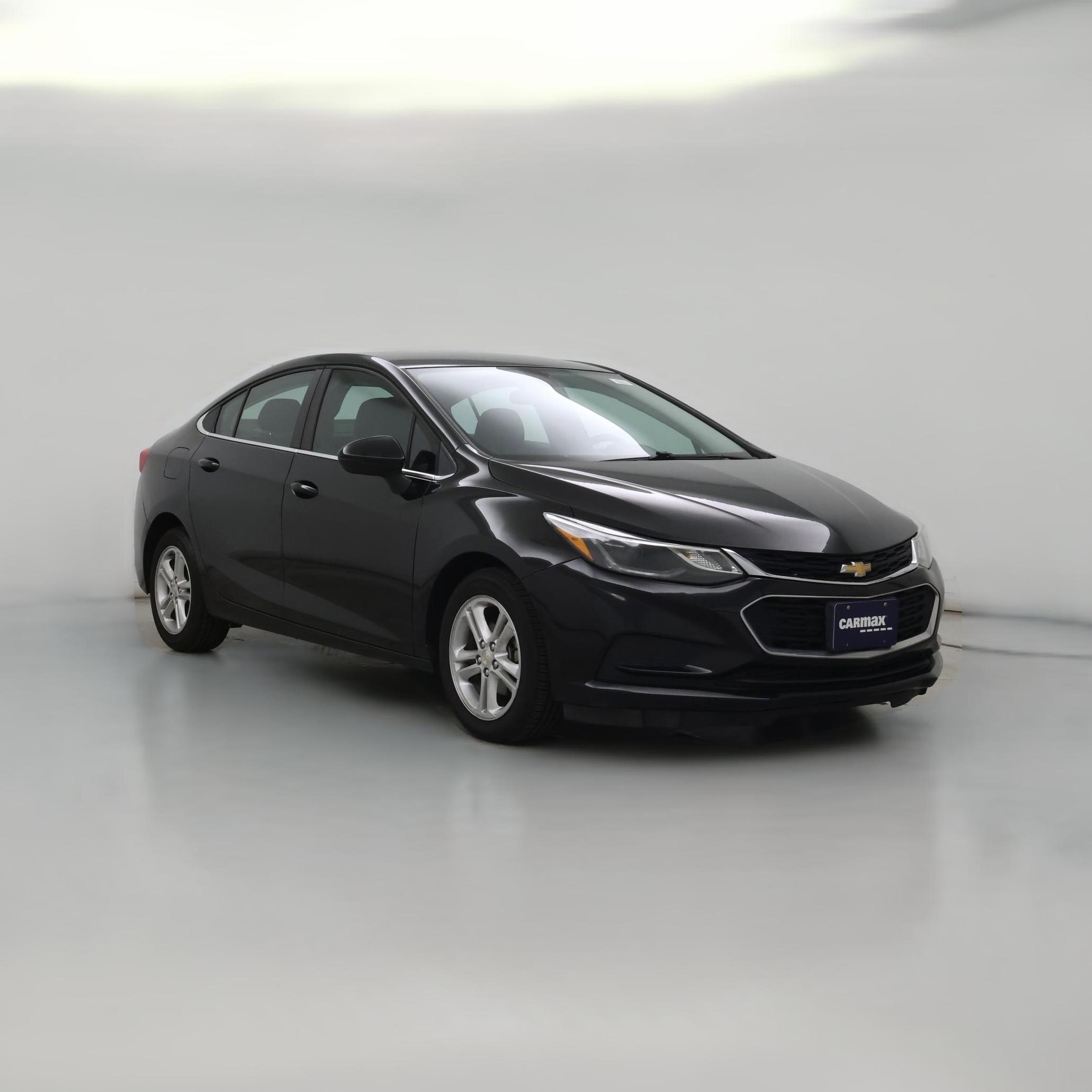 Thumbnail: 2018 Chevrolet Cruze - 1