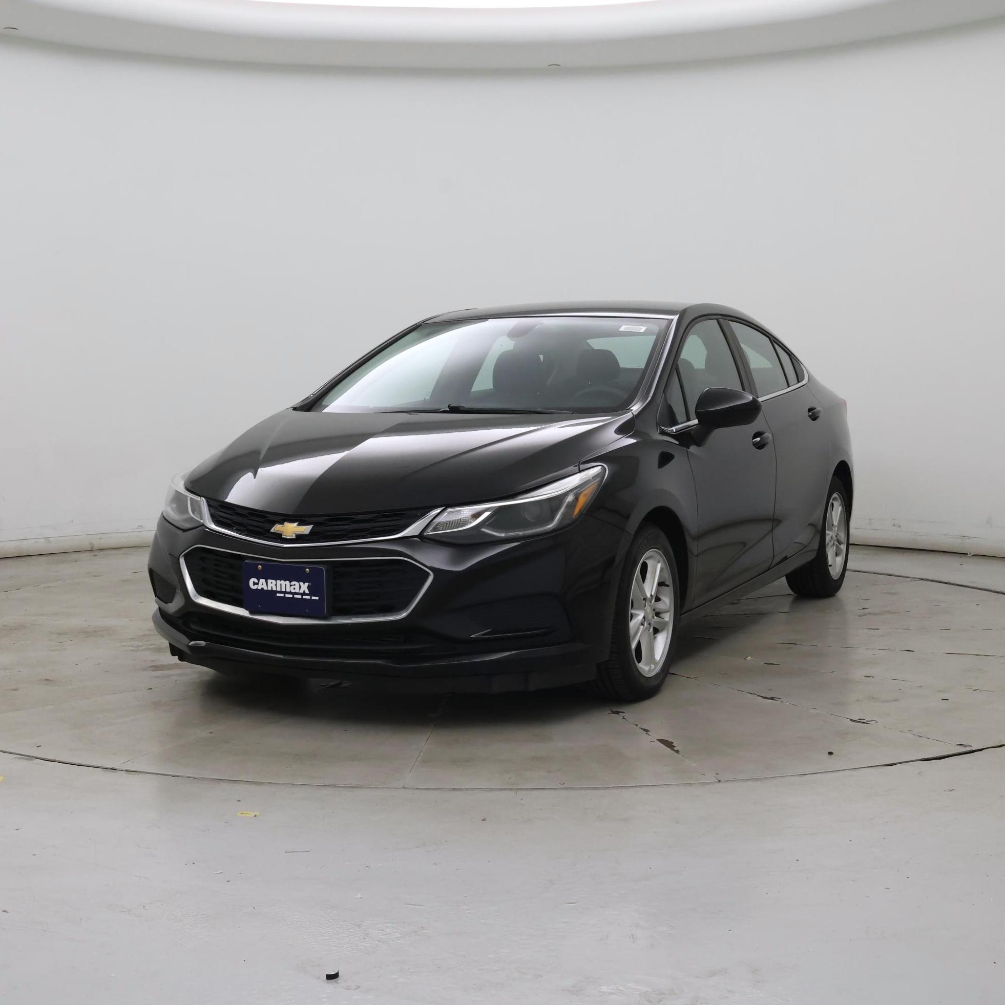 Thumbnail: 2018 Chevrolet Cruze - 4