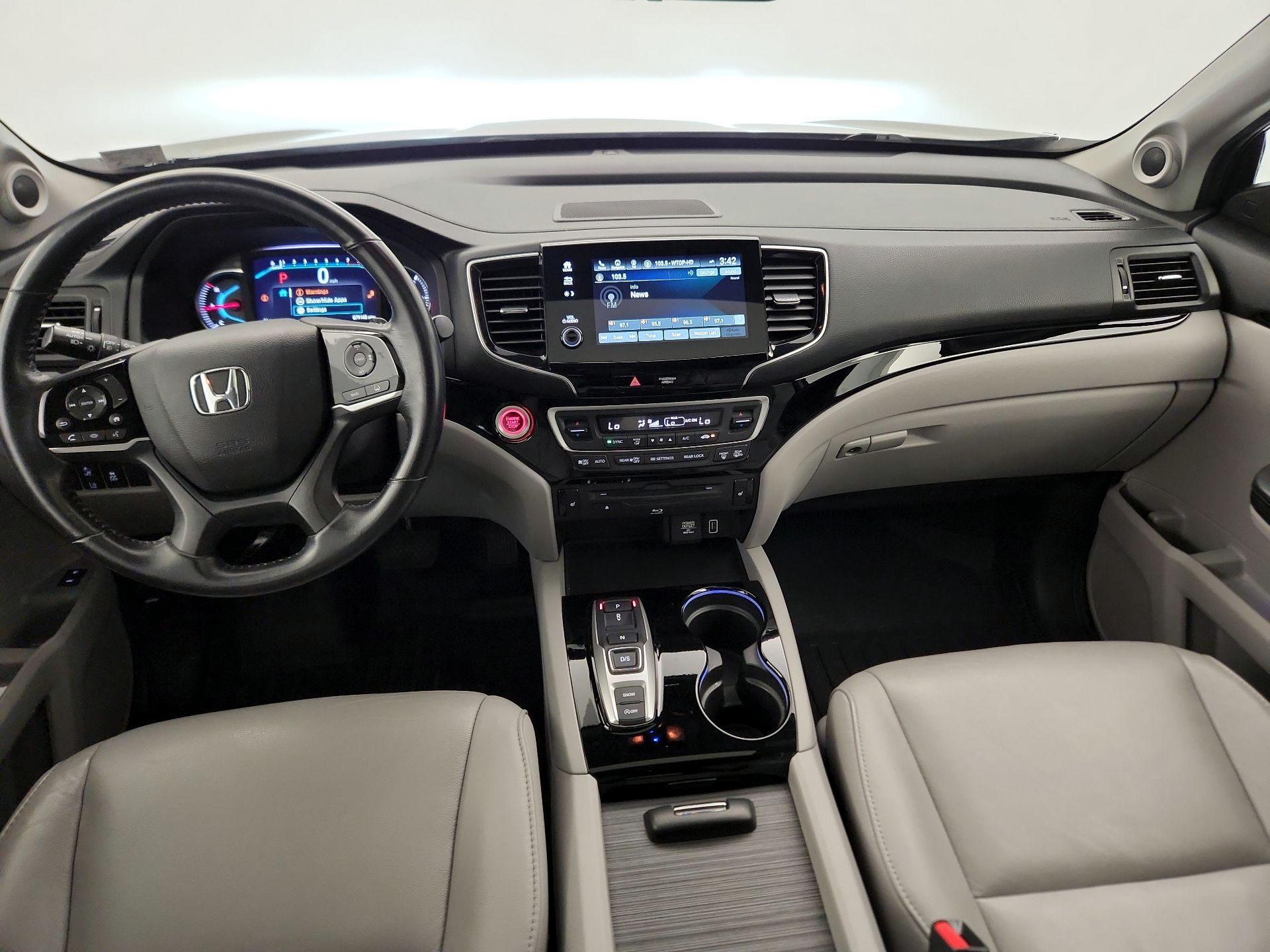 Thumbnail: 2019 Honda Pilot - 9