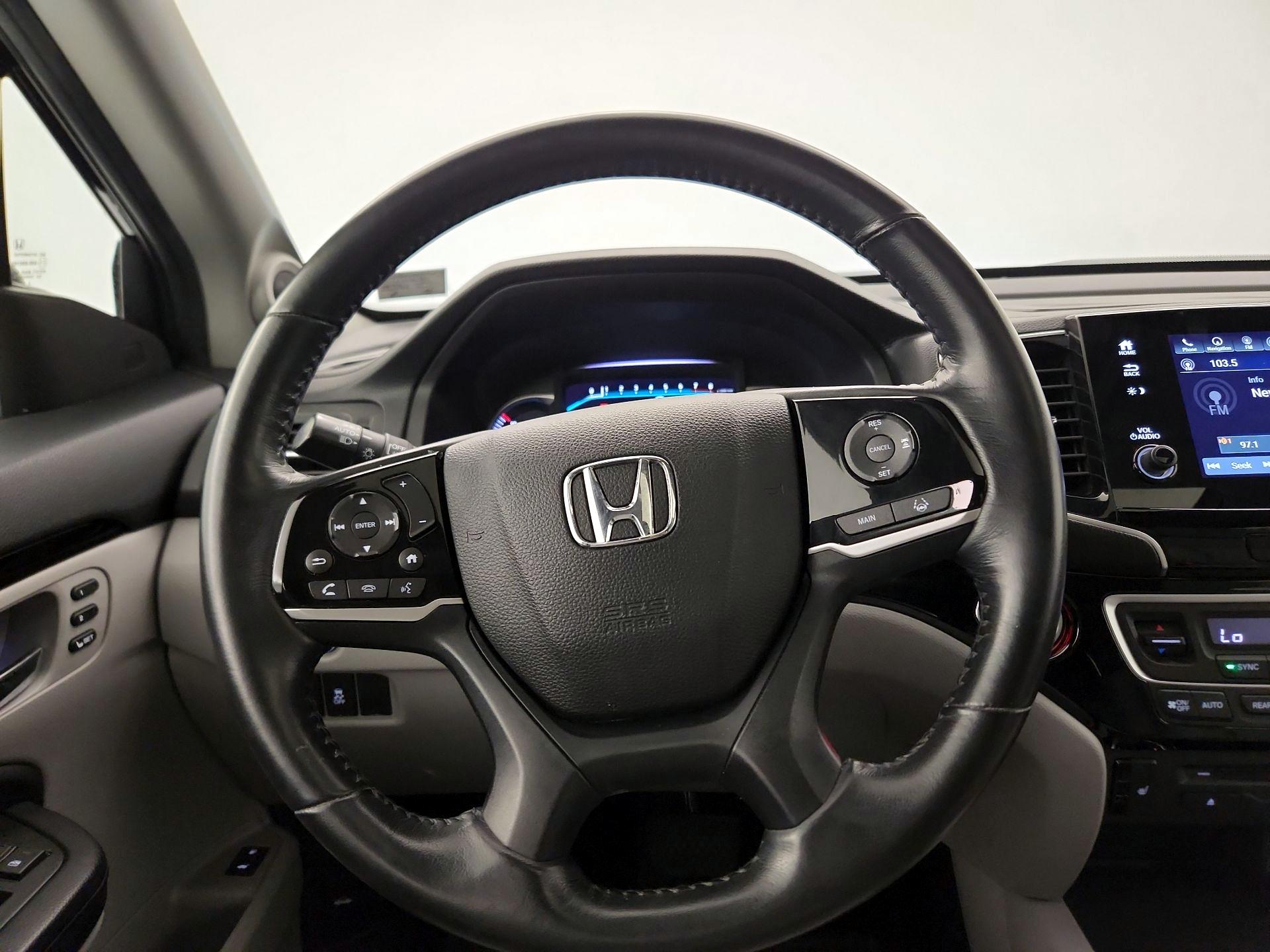 Thumbnail: 2019 Honda Pilot - 10