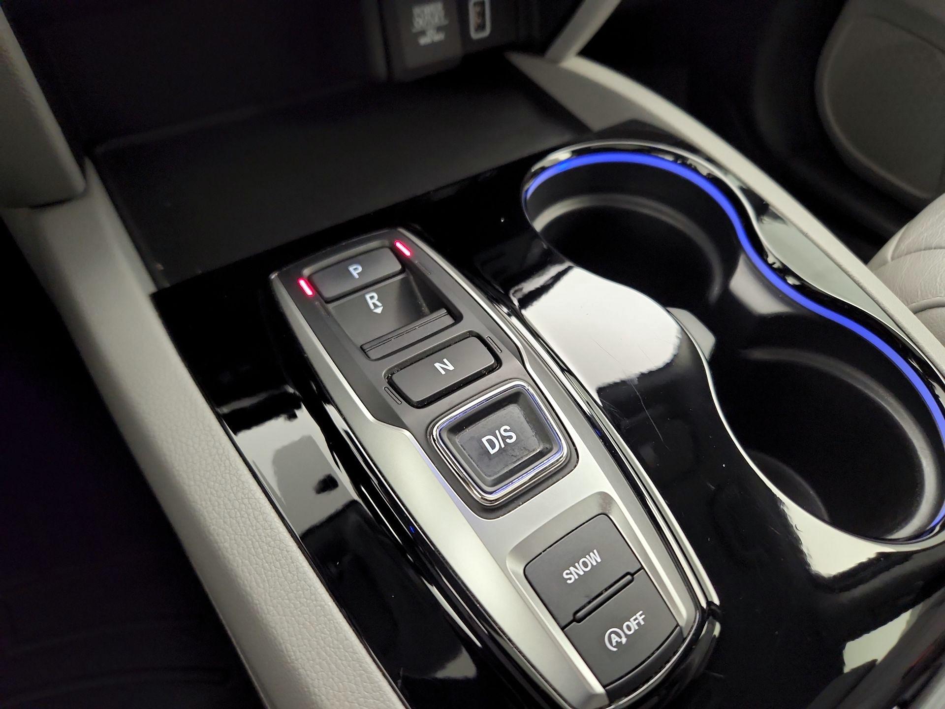 Thumbnail: 2019 Honda Pilot - 17