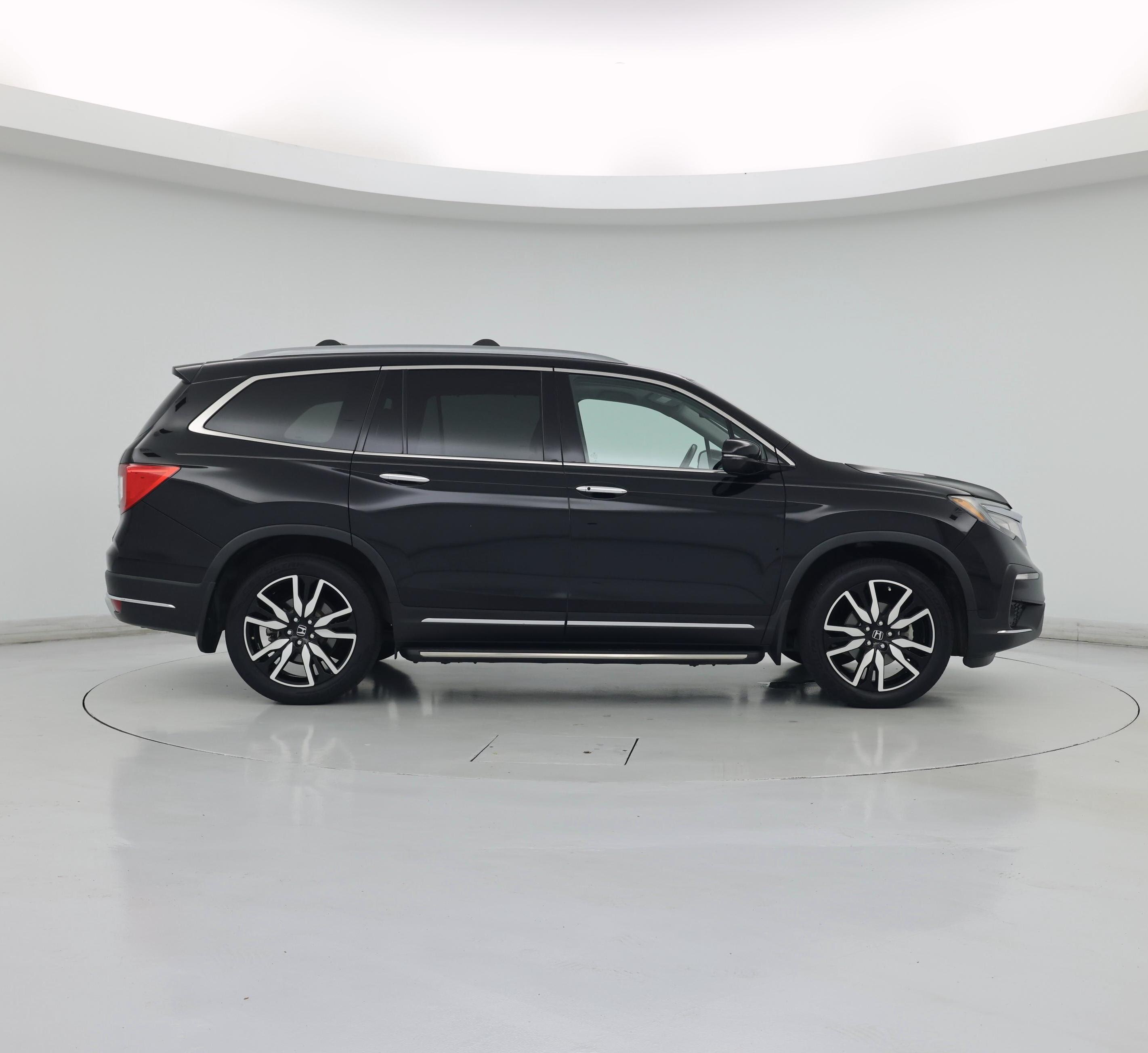 Thumbnail: 2019 Honda Pilot - 7