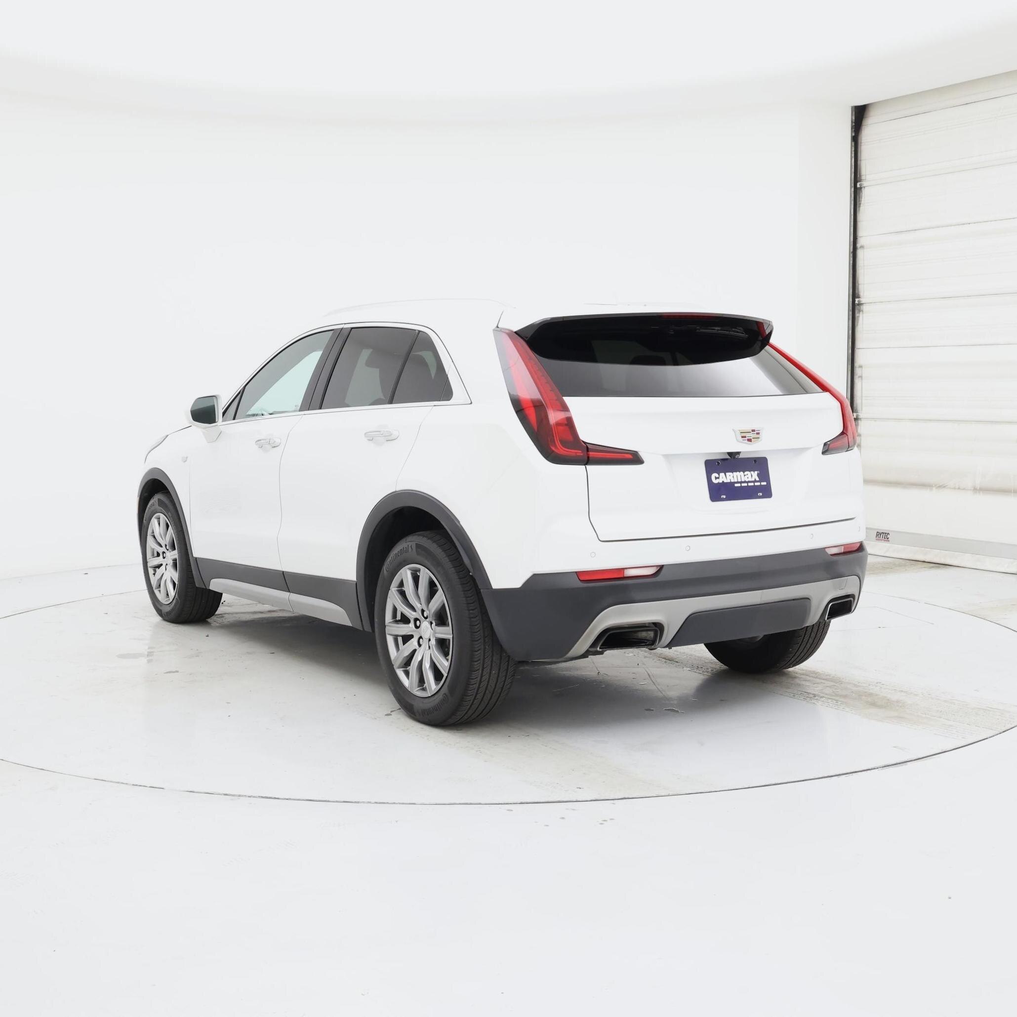 Thumbnail: 2019 Cadillac XT4 - 2
