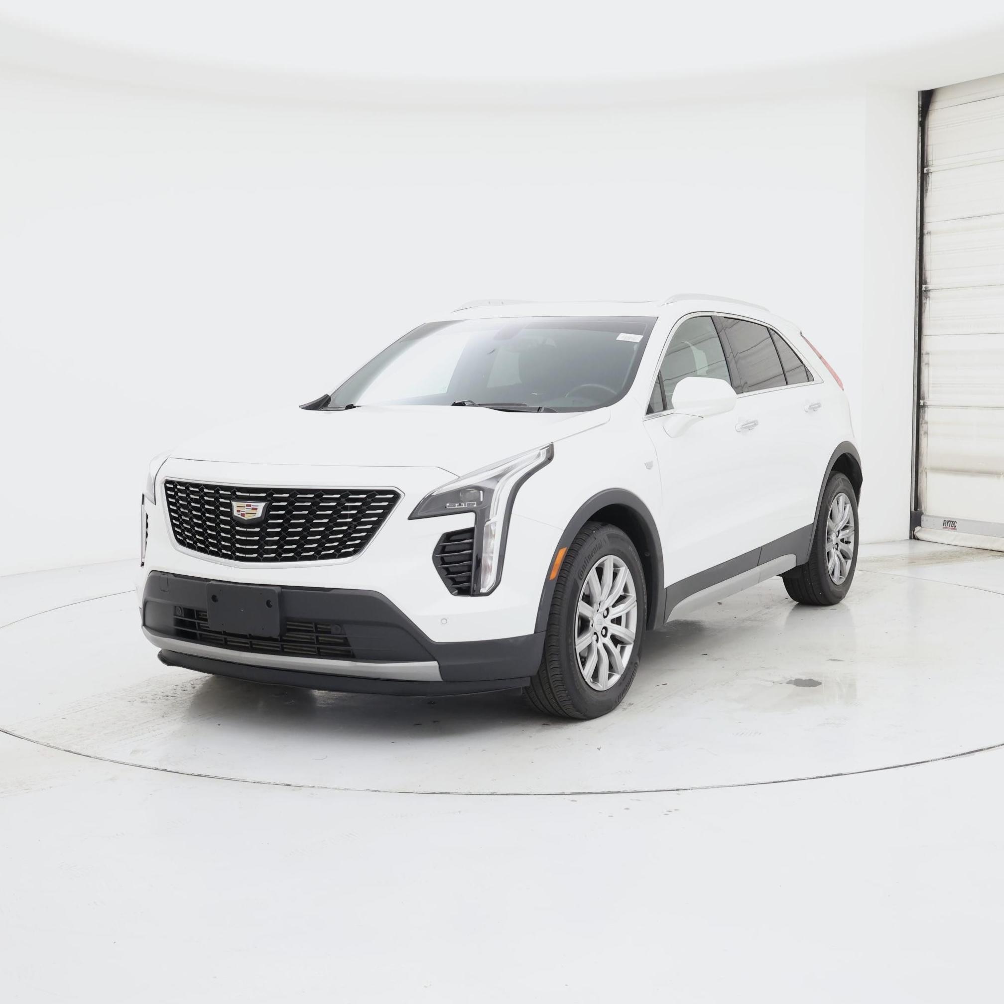 Thumbnail: 2019 Cadillac XT4 - 4